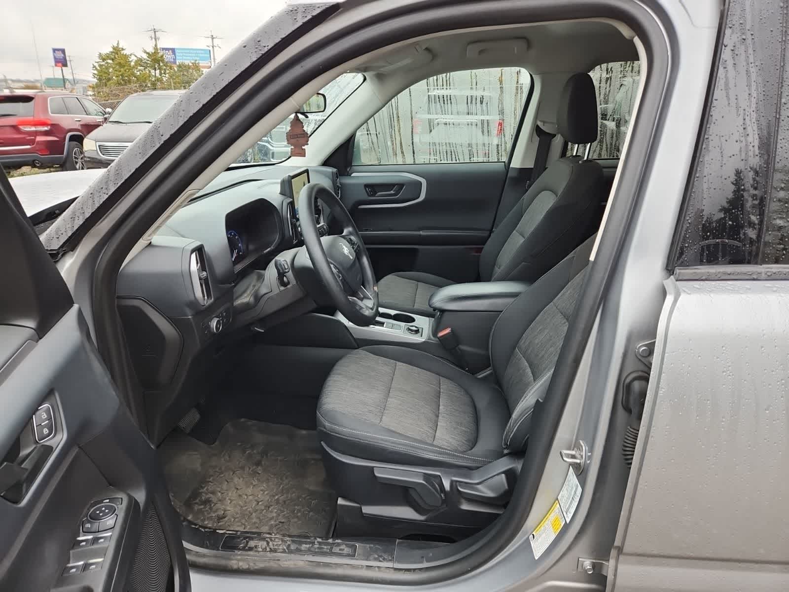 Thumbnail: 2021 Ford Bronco Sport - 15