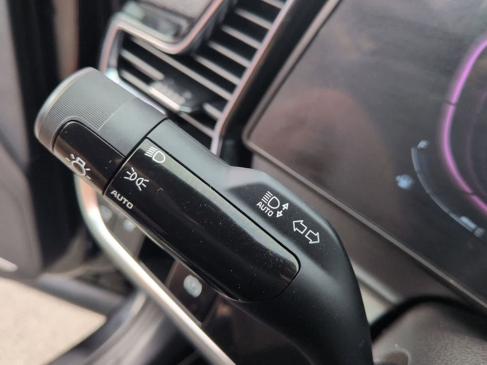 Thumbnail: 2023 Kia Sportage - 25