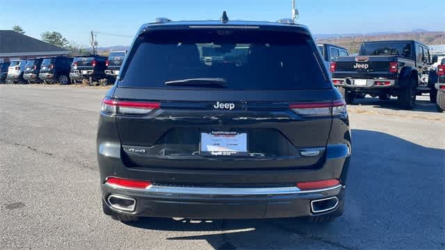 2024 Jeep Grand Cherokee Summit 5