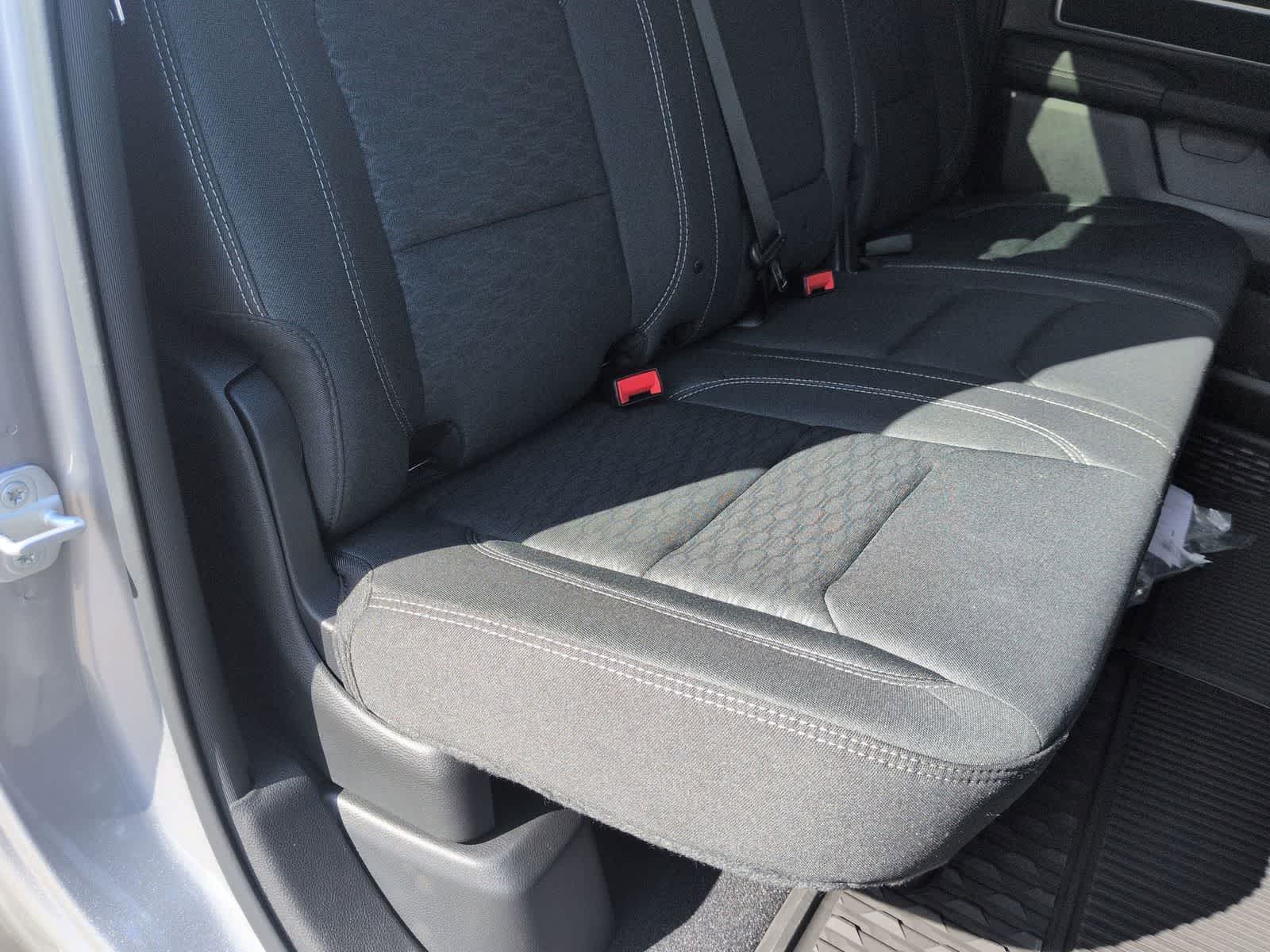 Thumbnail: 2026 RAM 1500 - 20