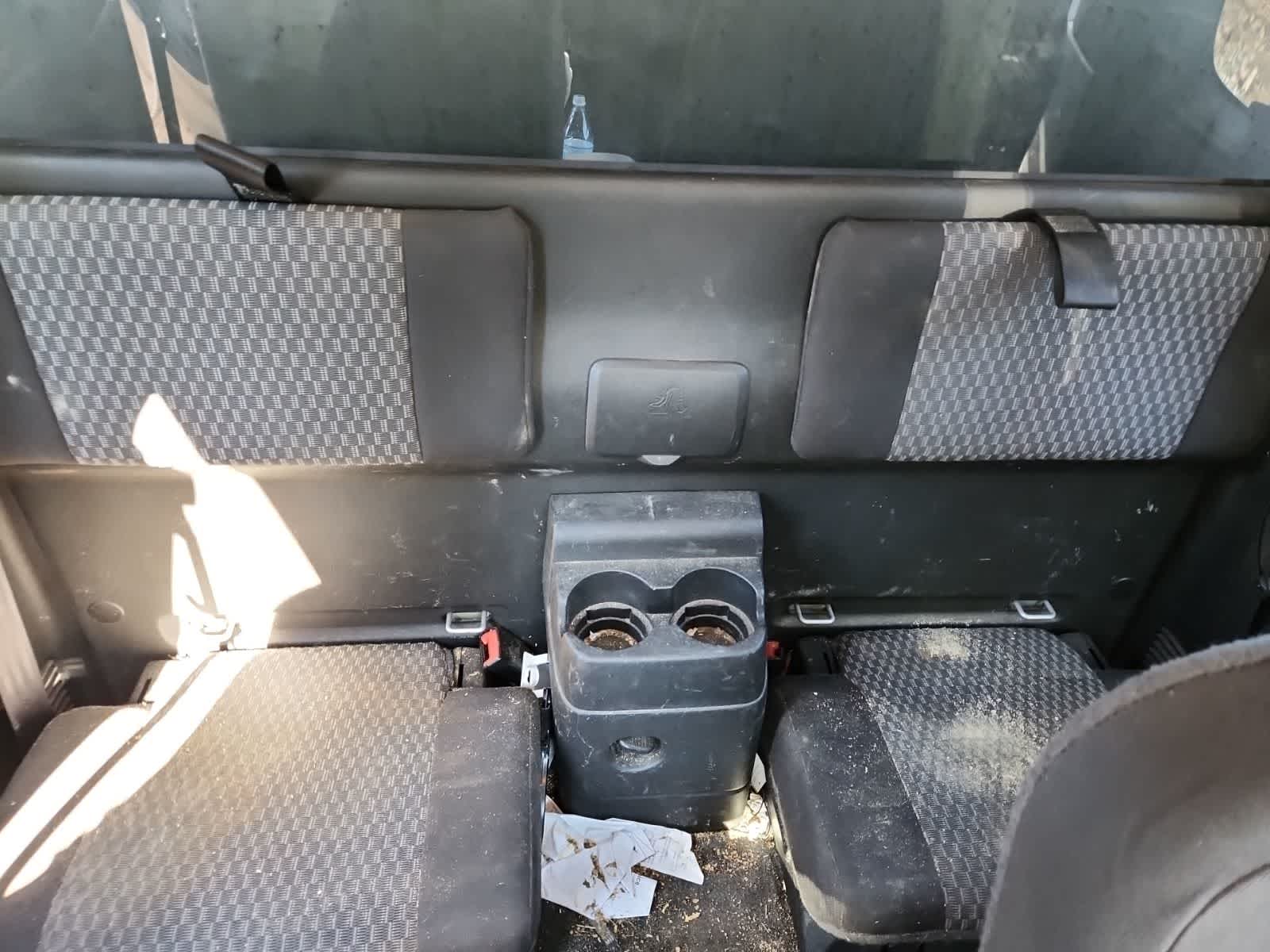 Thumbnail: 2012 Chevrolet Colorado - 23