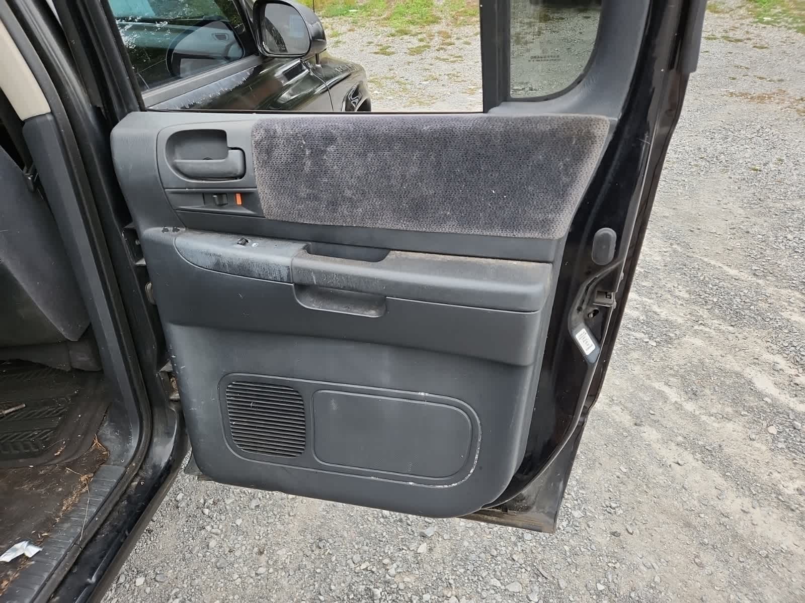 Thumbnail: 2002 Dodge Dakota - 24