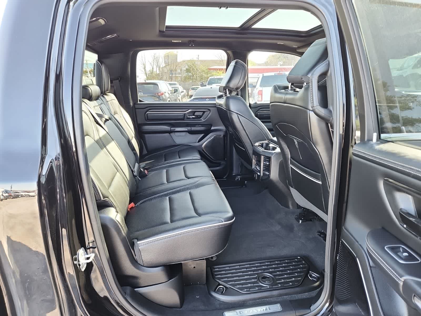 Thumbnail: 2022 RAM 1500 - 25