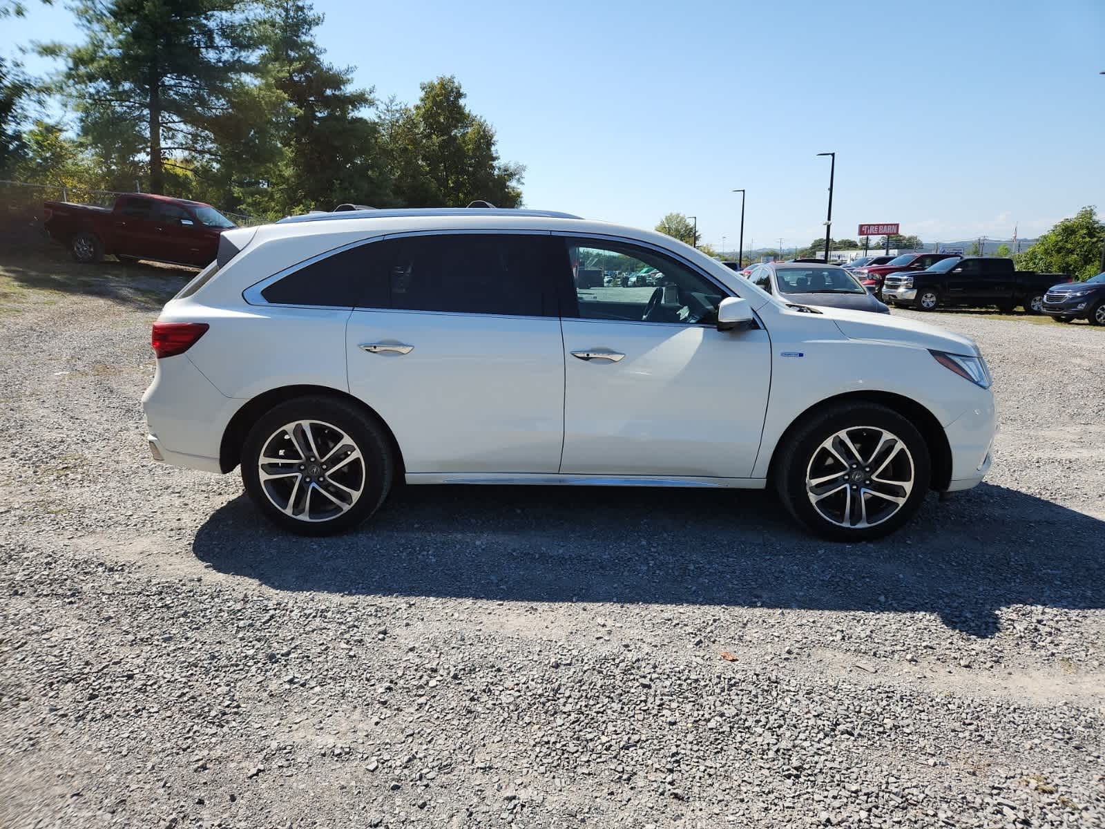 Thumbnail: 2017 Acura MDX - 6