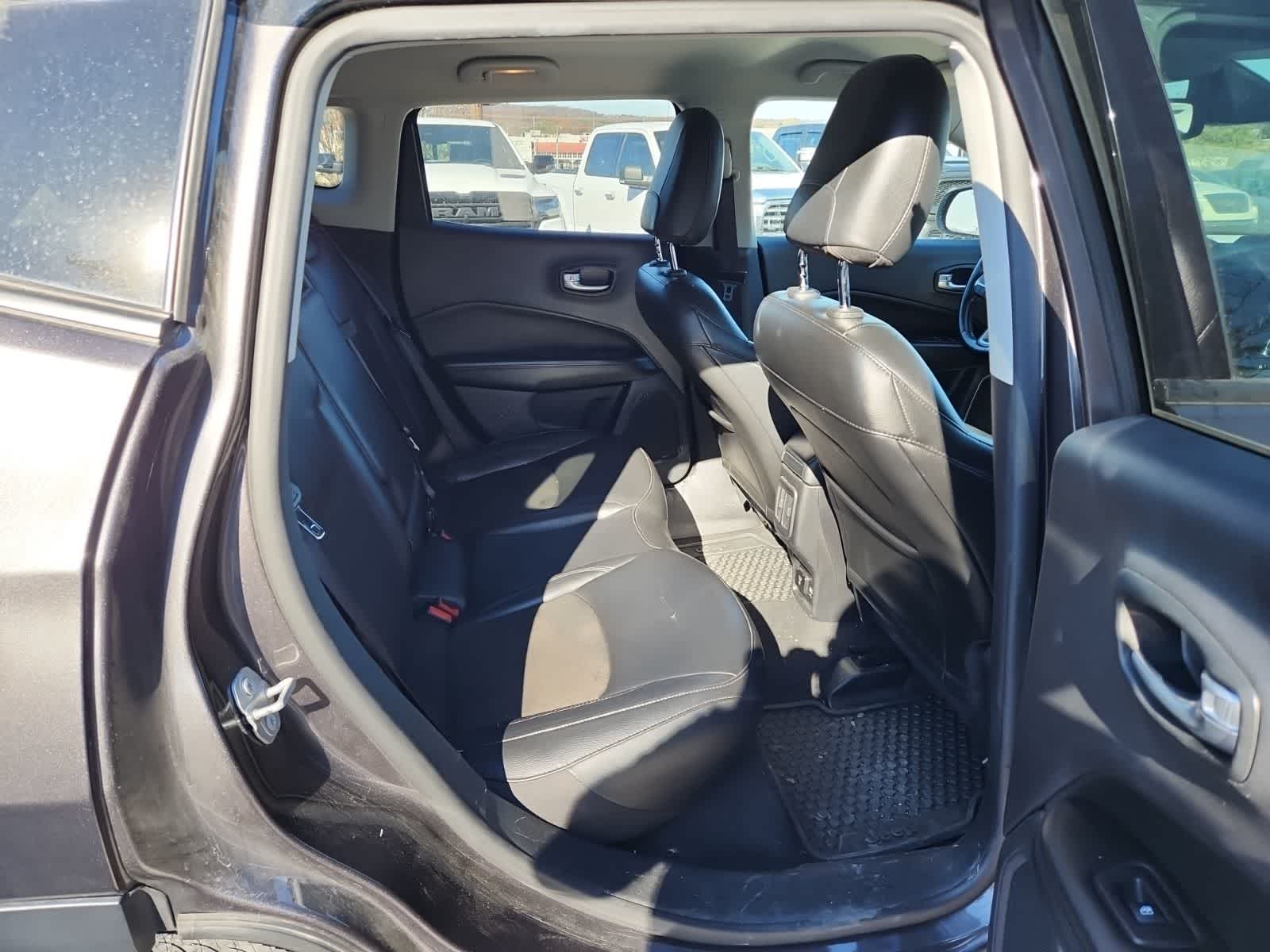 Thumbnail: 2021 Jeep Compass - 22