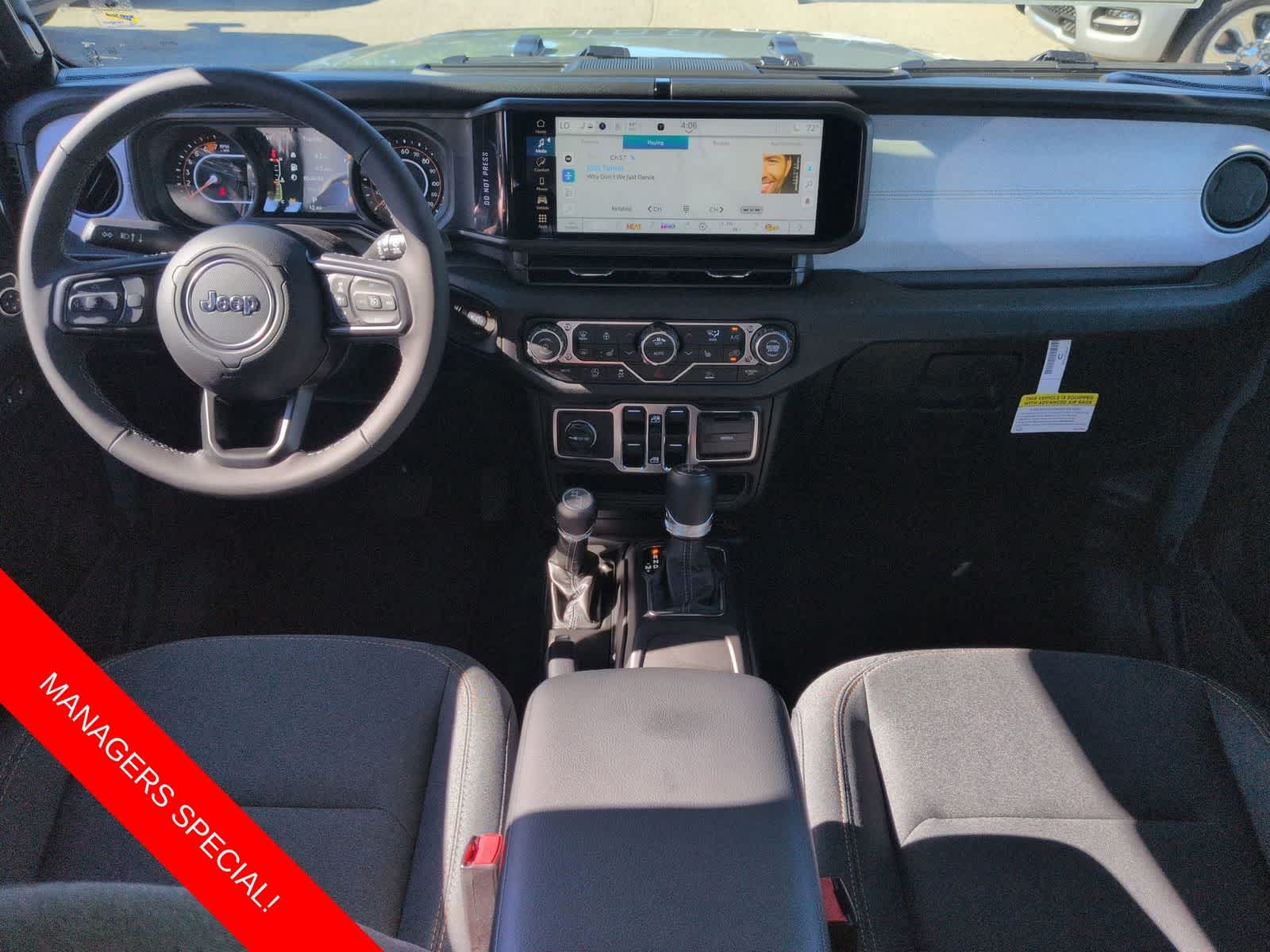 Thumbnail: 2026 Jeep Wrangler - 14