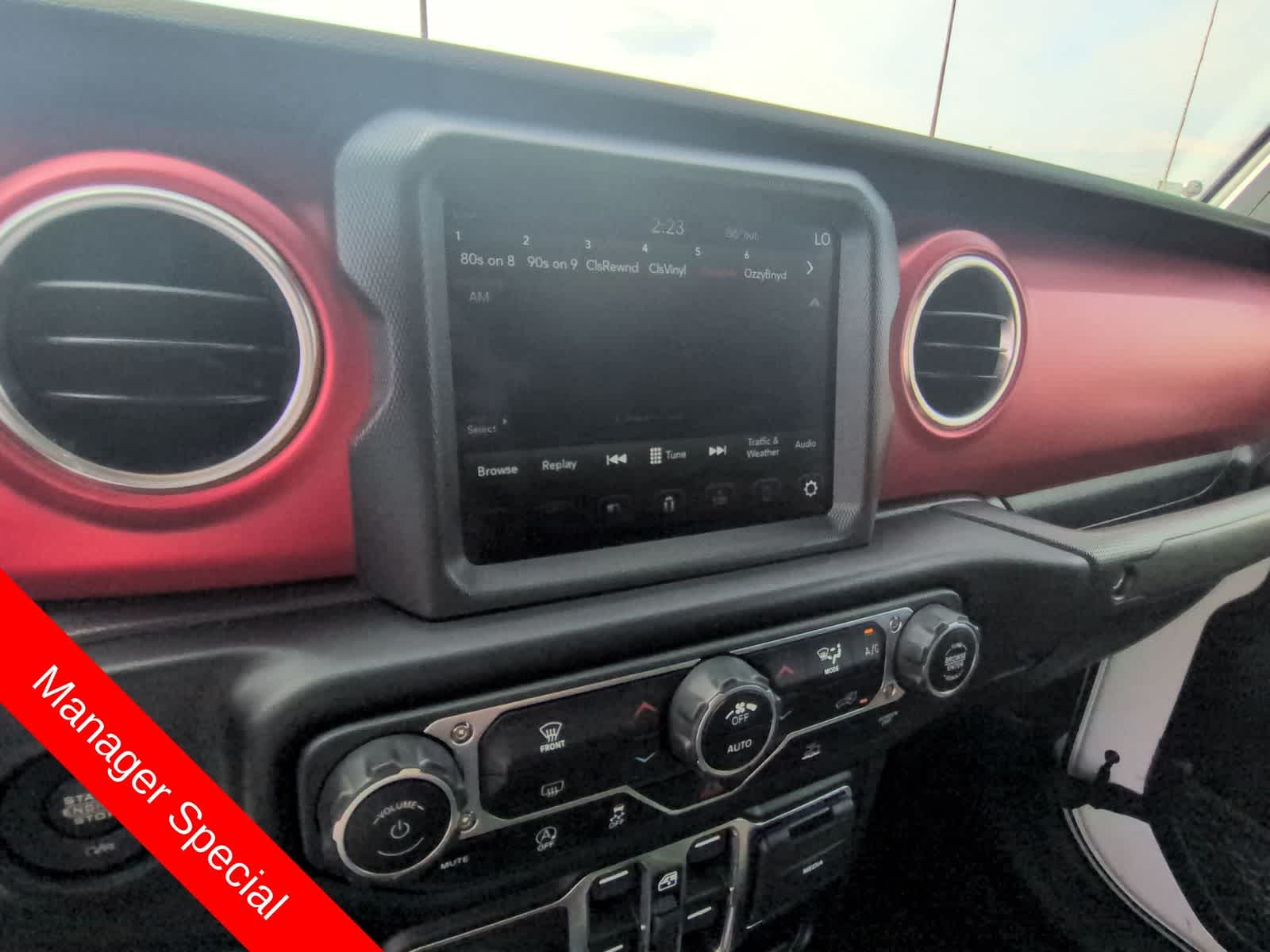 Thumbnail: 2021 Jeep Gladiator - 26