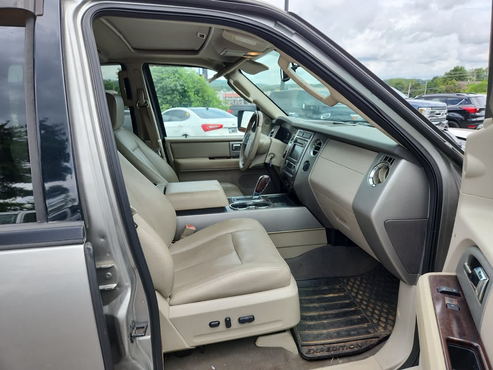 Thumbnail: 2008 Ford Expedition EL - 21