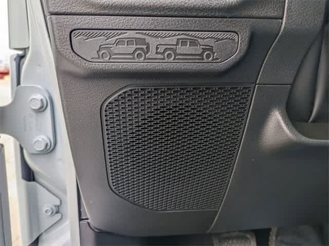 Thumbnail: 2025 Jeep Wrangler - 30