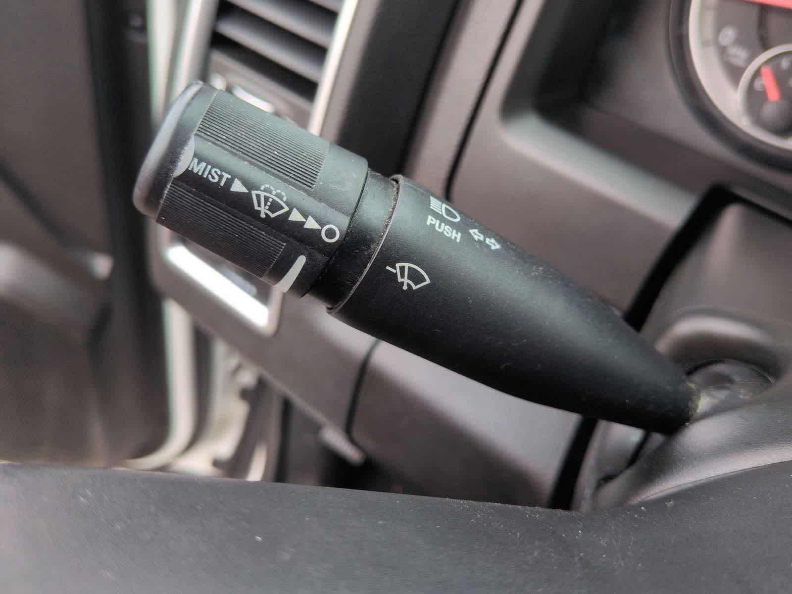 Thumbnail: 2021 RAM 1500 Classic - 24