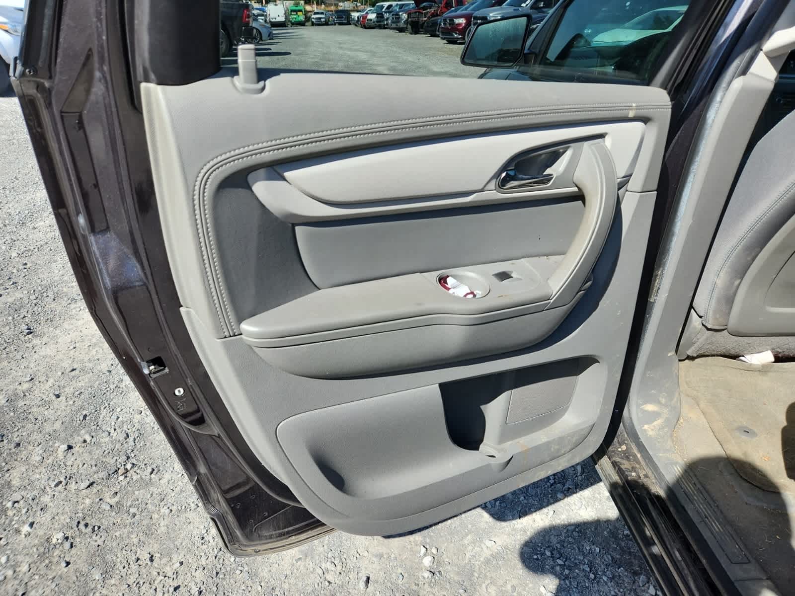 Thumbnail: 2016 Chevrolet Traverse - 27