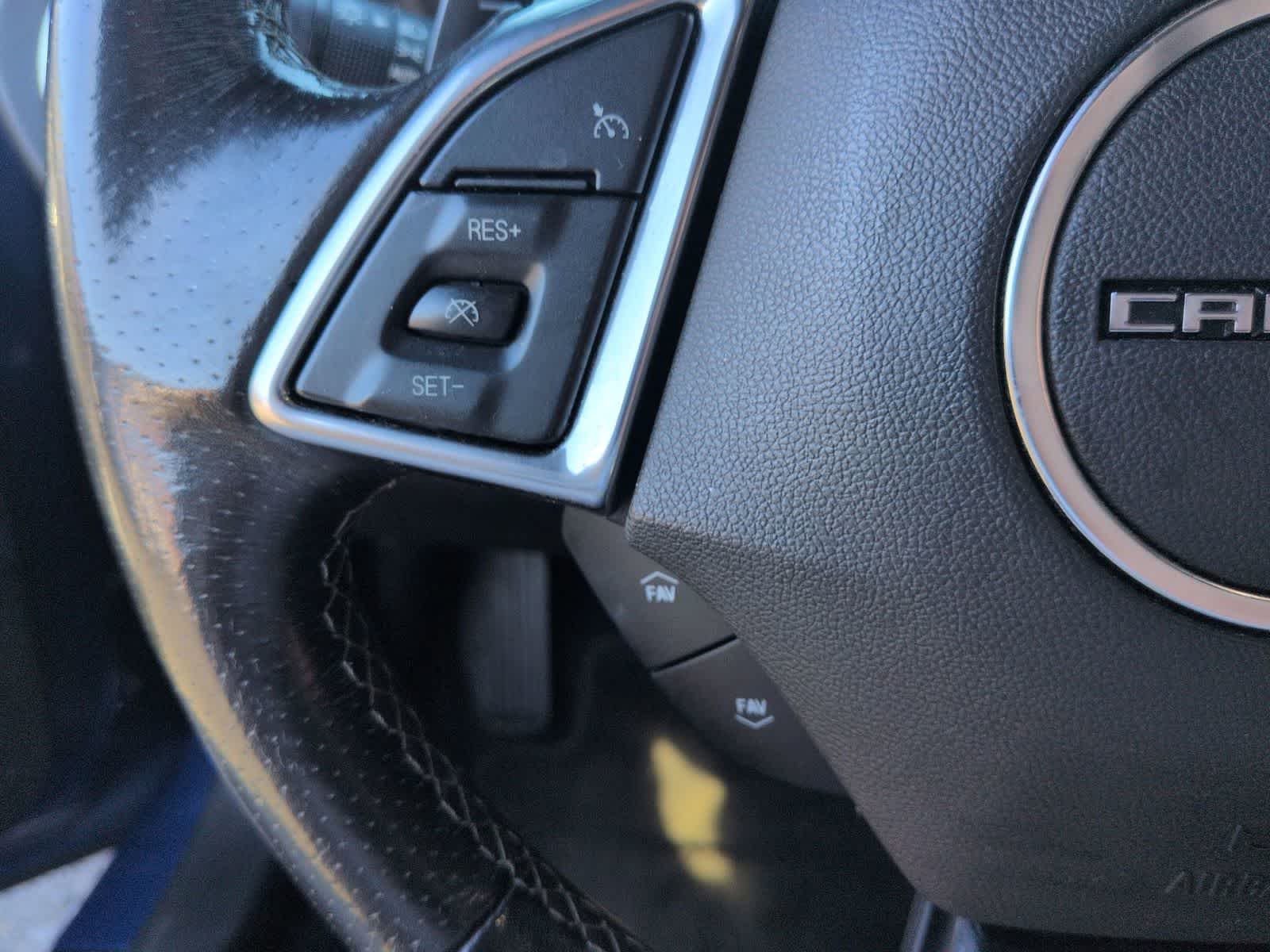 Thumbnail: 2019 Chevrolet Camaro - 20