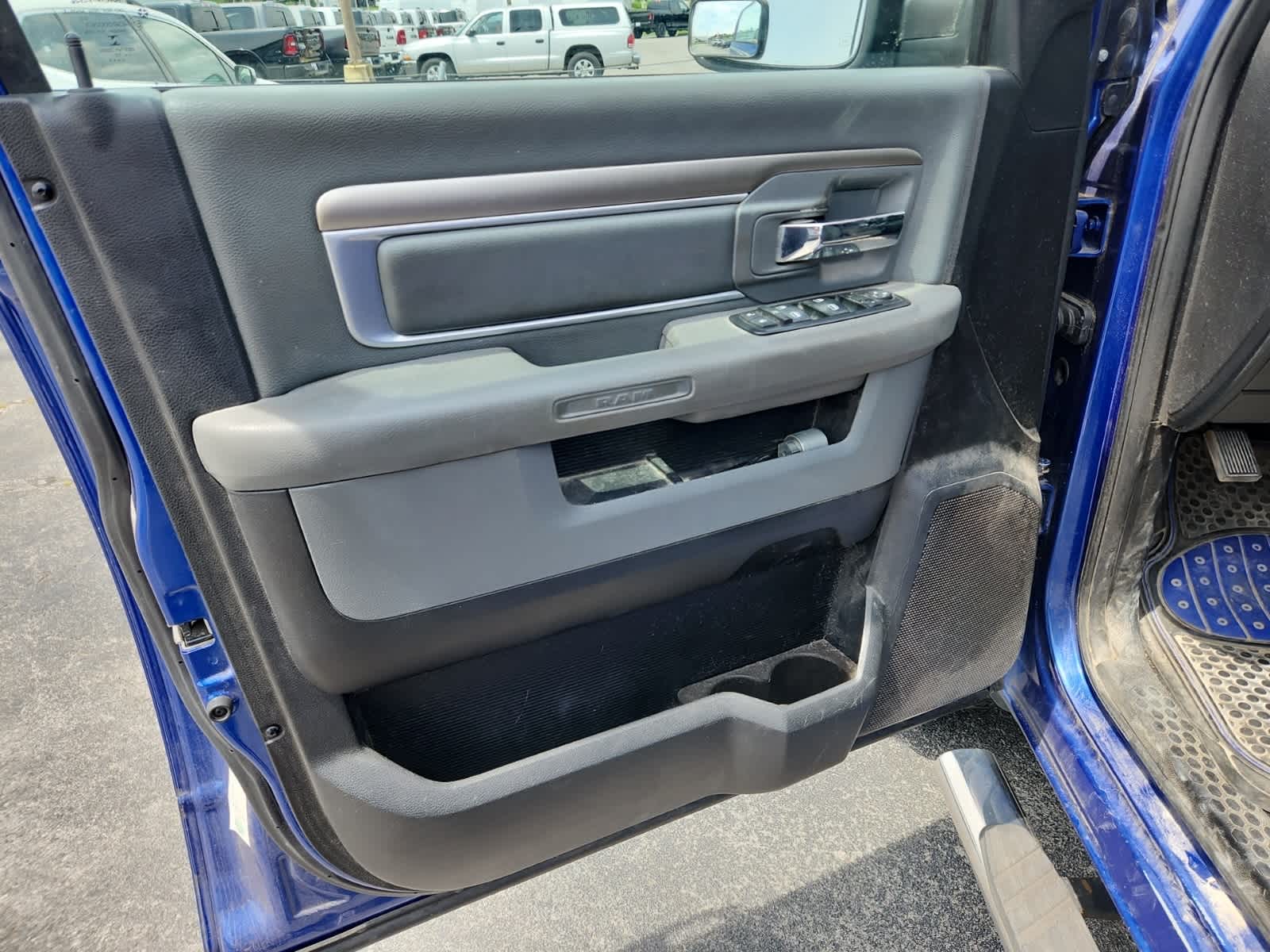 2015 RAM 1500 Big Horn 16