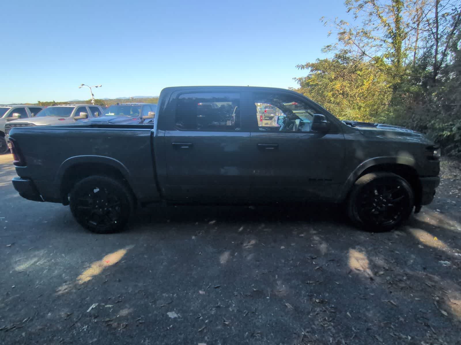 Thumbnail: 2026 RAM 1500 - 9