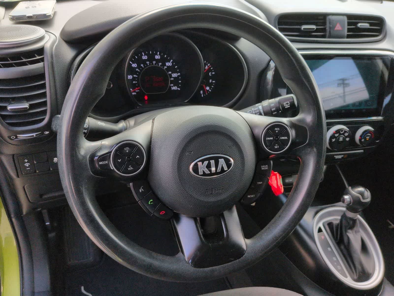 Thumbnail: 2018 Kia Soul - 17
