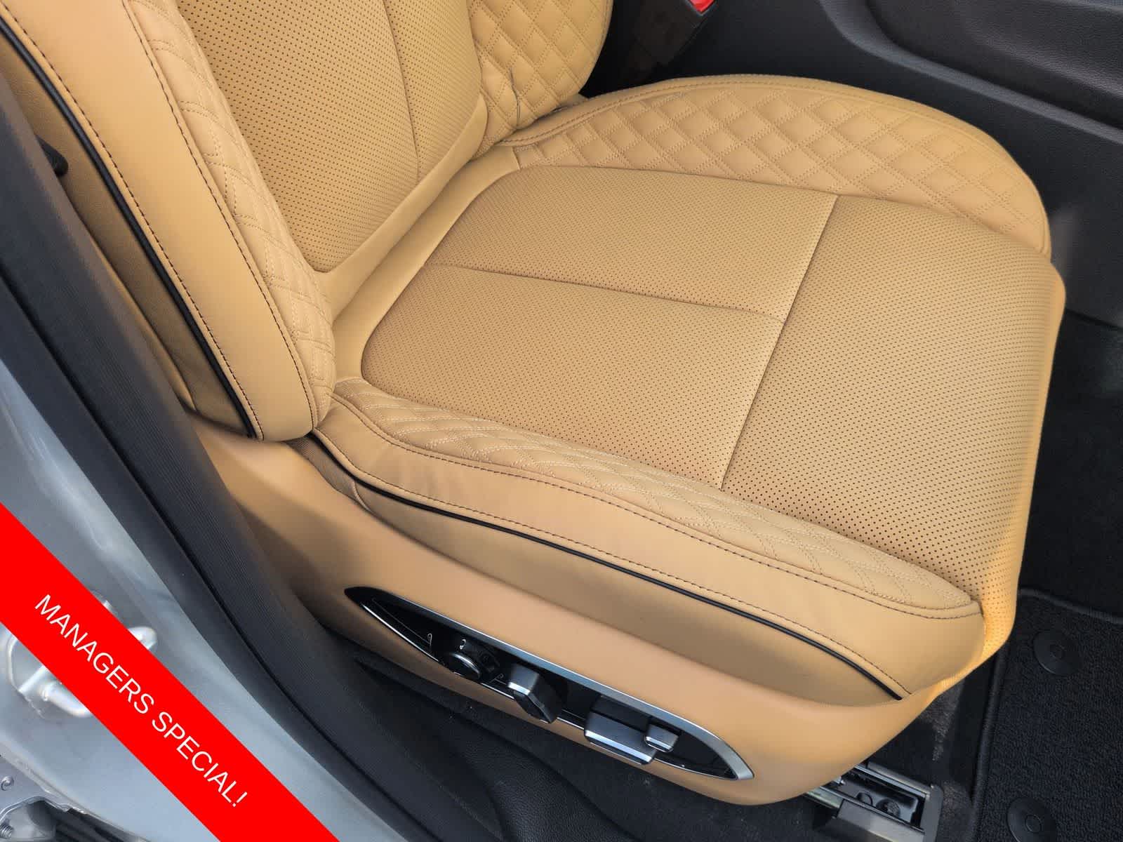 Thumbnail: 2025 Jeep Grand Cherokee - 21