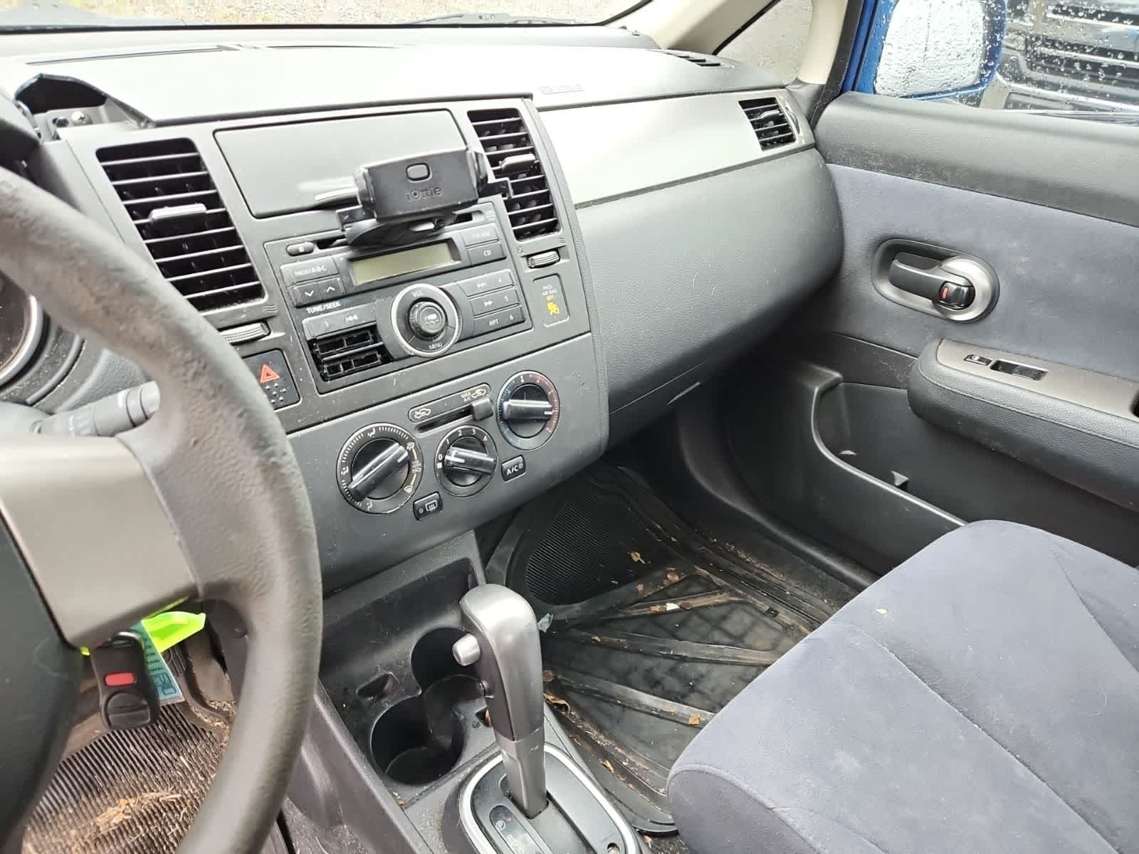 Thumbnail: 2007 Nissan Versa - 10