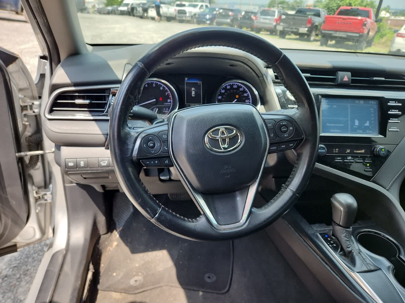 Thumbnail: 2019 Toyota Camry - 12