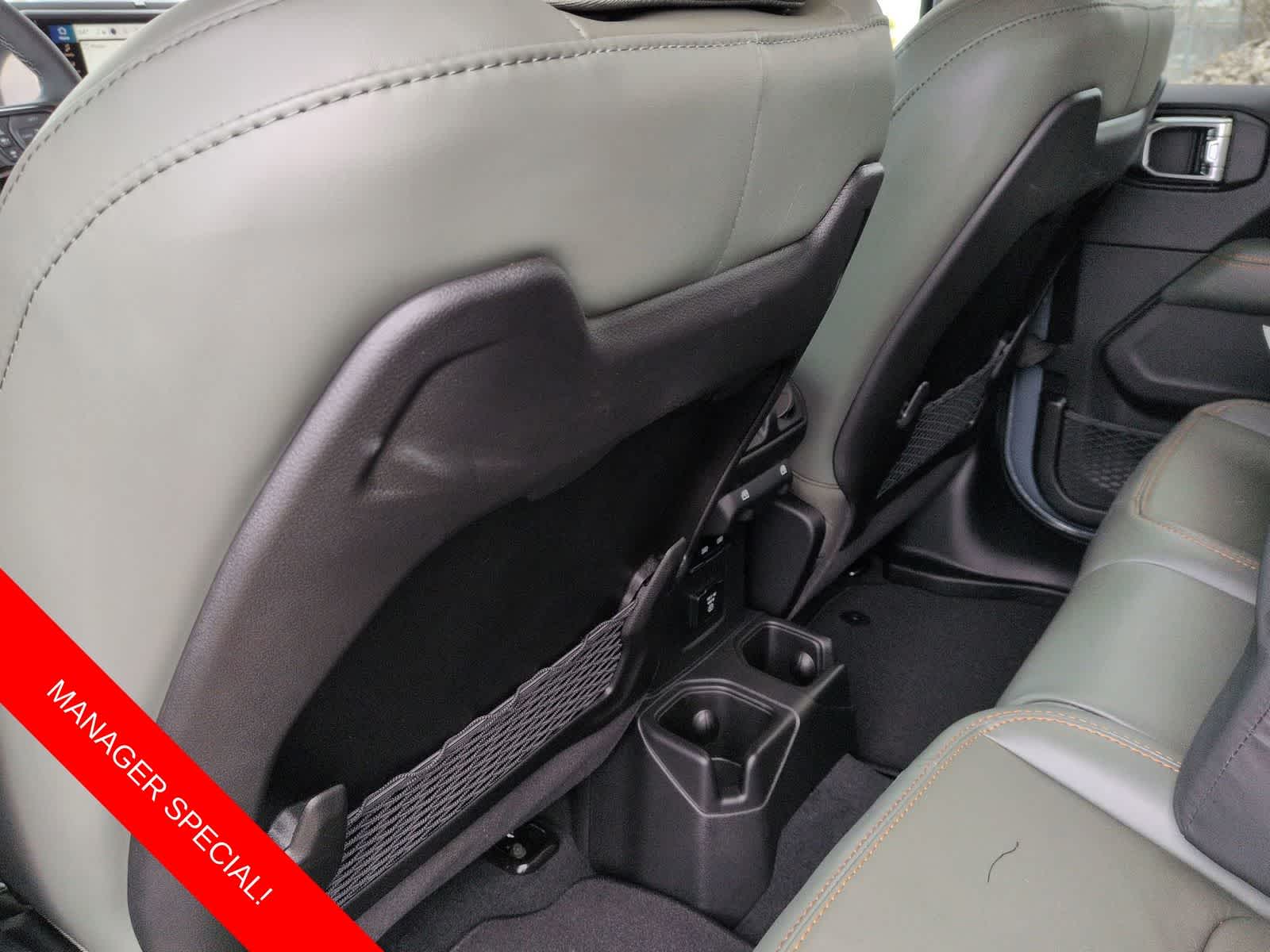 Thumbnail: 2026 Jeep Gladiator - 17