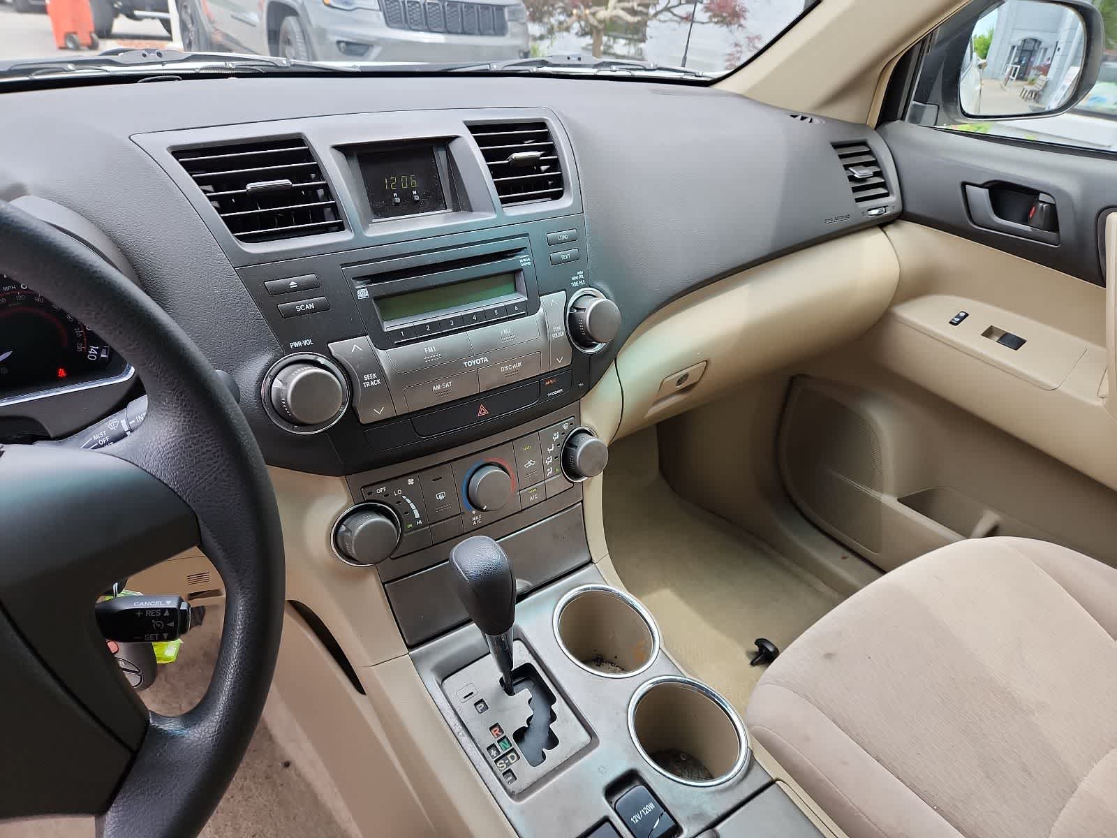 Thumbnail: 2008 Toyota Highlander - 10
