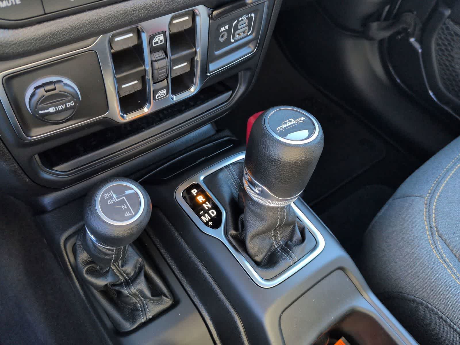 Thumbnail: 2026 Jeep Gladiator - 21