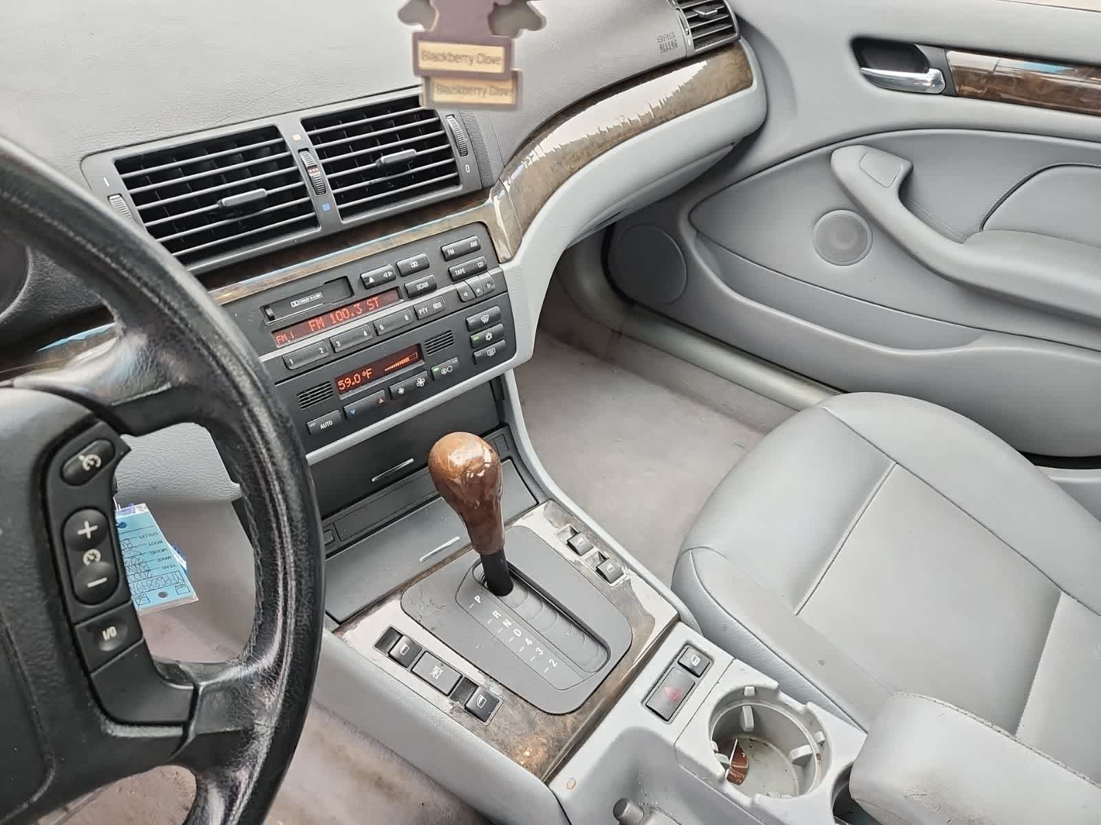 Thumbnail: 2000 BMW 3 Series - 10