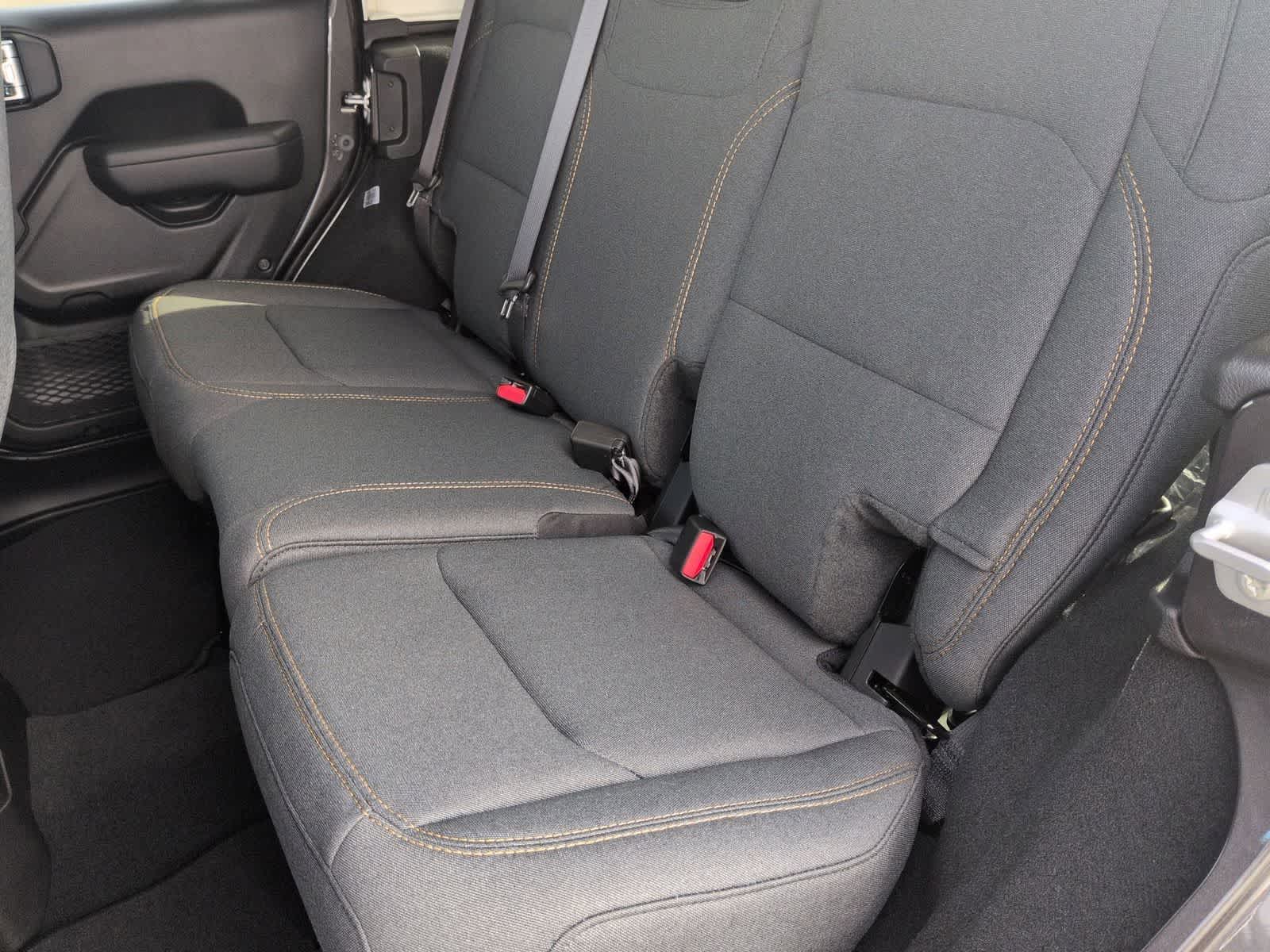 Thumbnail: 2026 Jeep Wrangler - 18