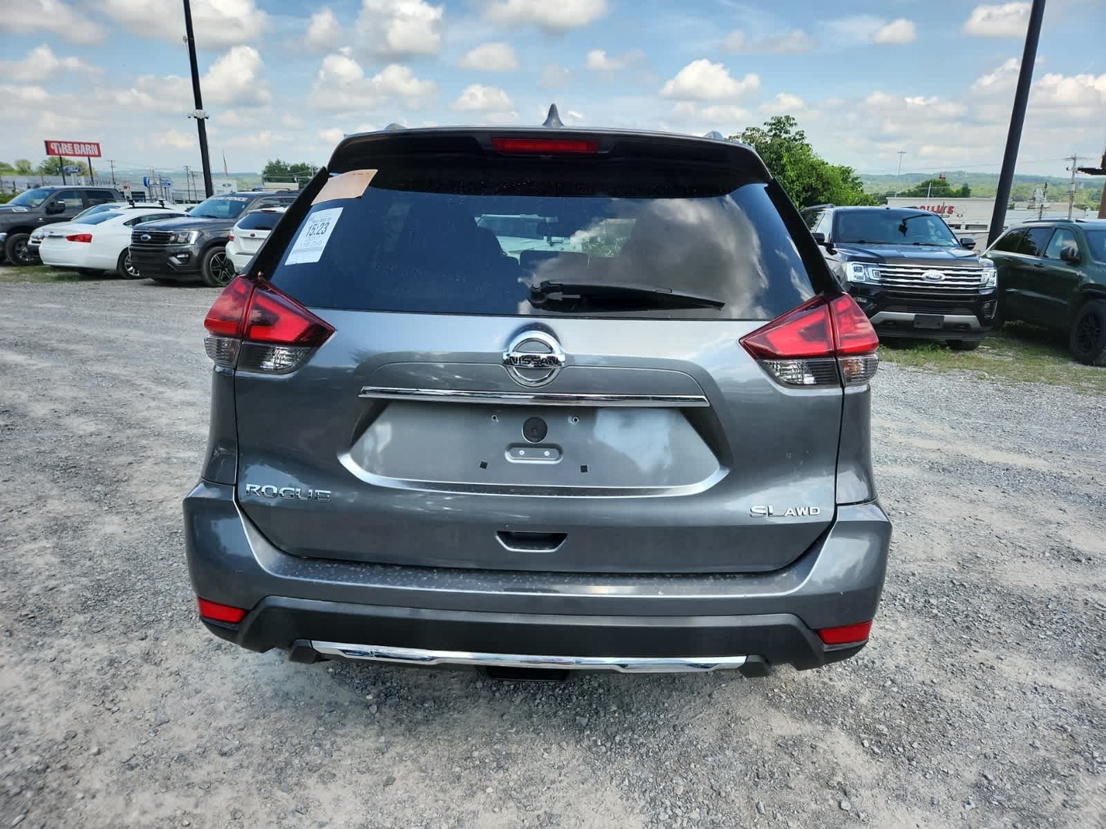 Thumbnail: 2017 Nissan Rogue - 4