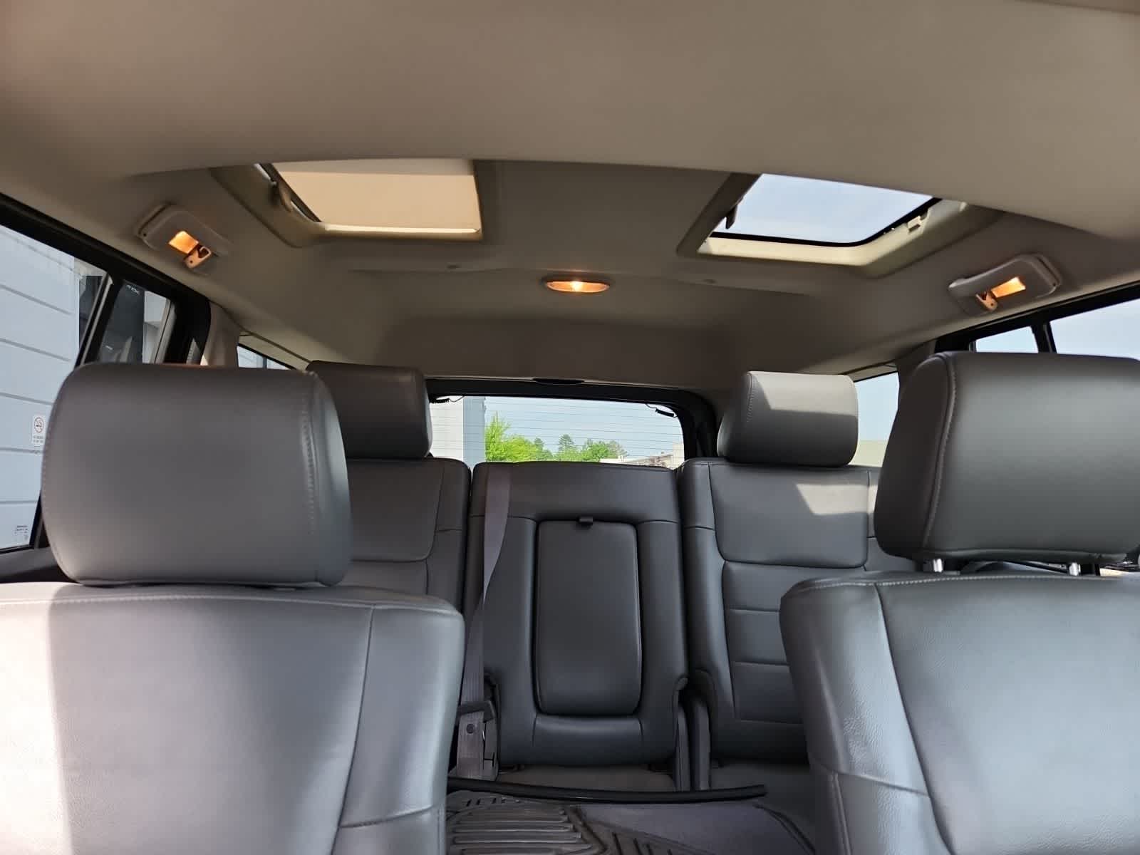 Thumbnail: 2007 Jeep Commander - 19
