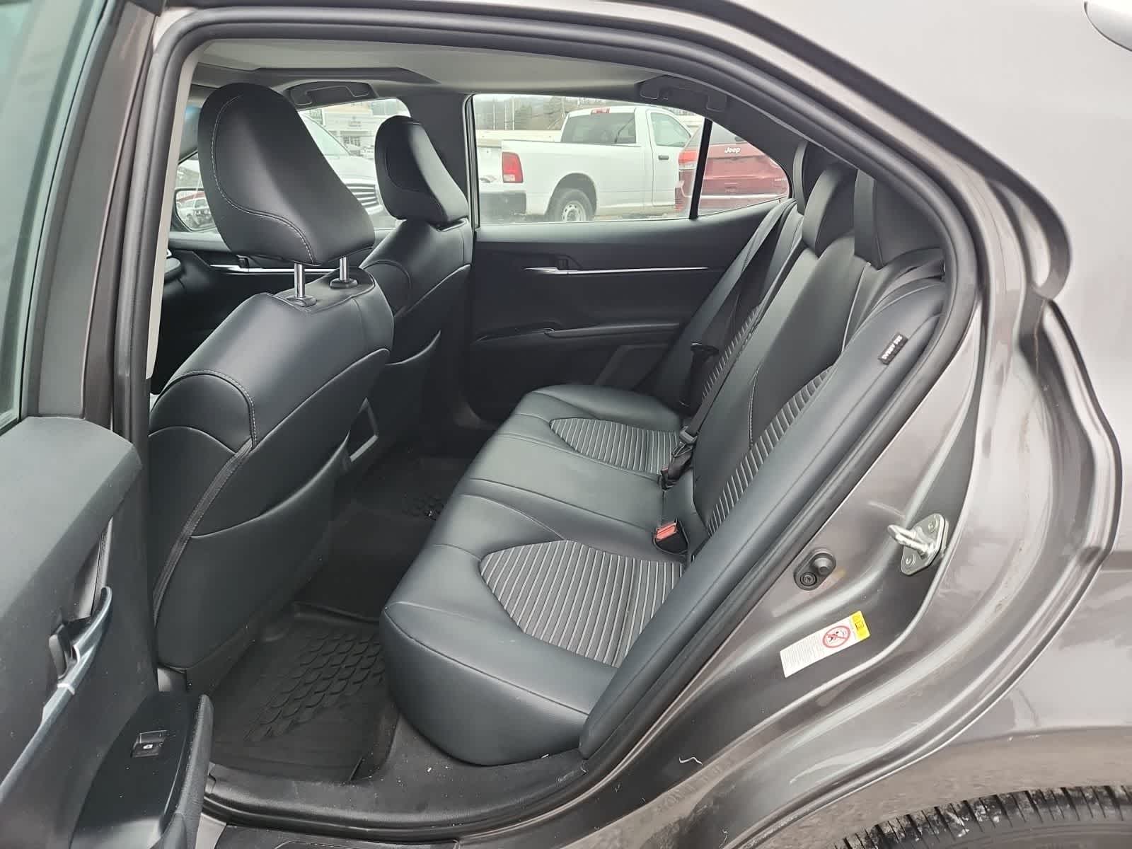 Thumbnail: 2018 Toyota Camry - 25