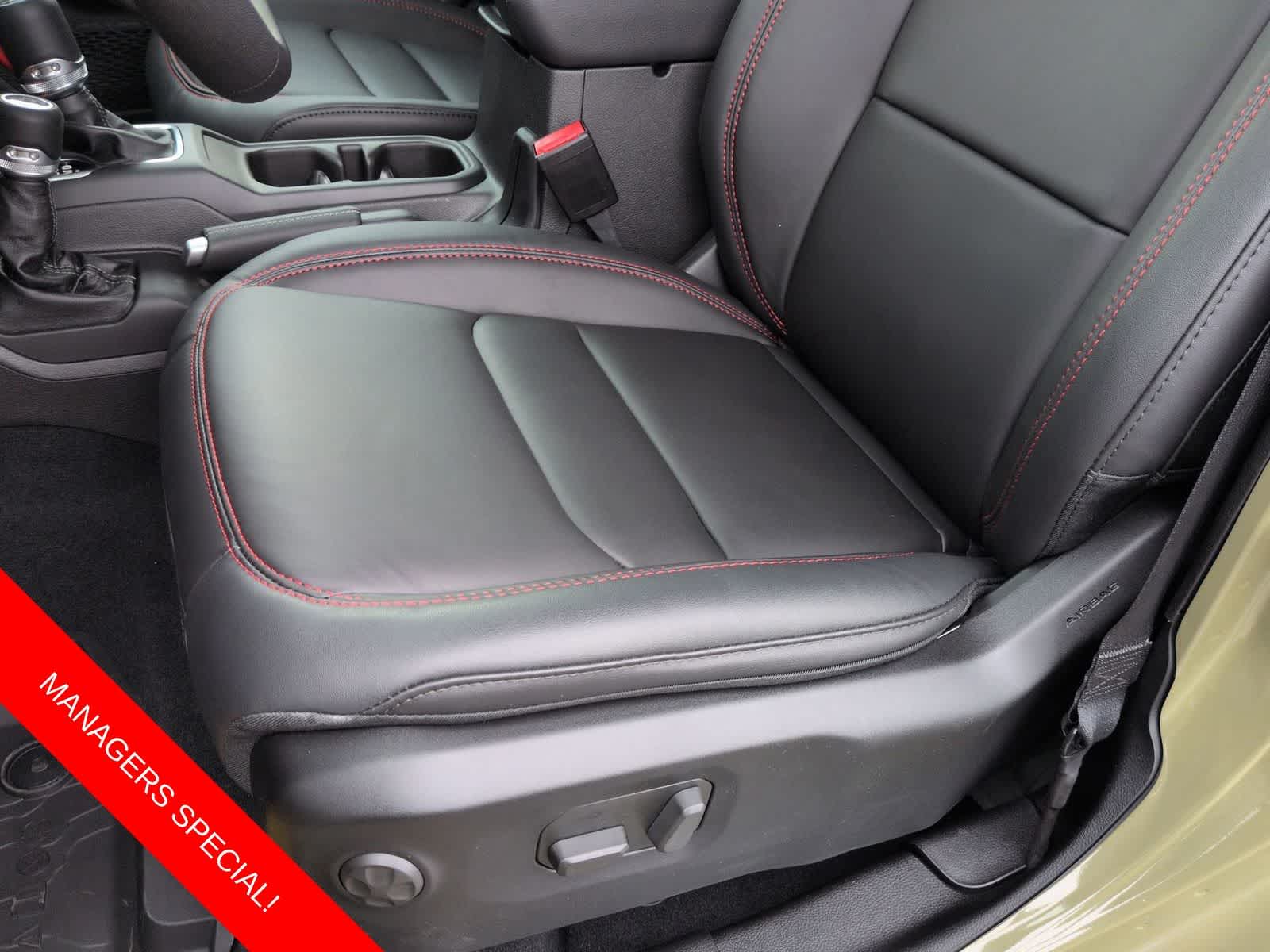 Thumbnail: 2026 Jeep Wrangler - 15