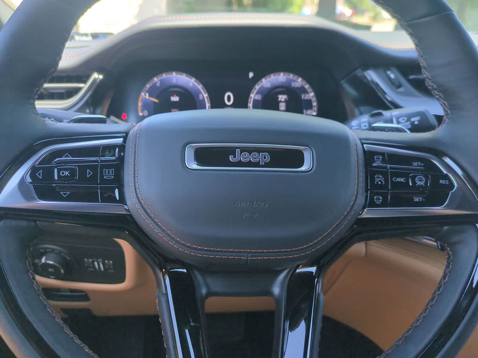 Thumbnail: 2026 Jeep Grand Cherokee - 25