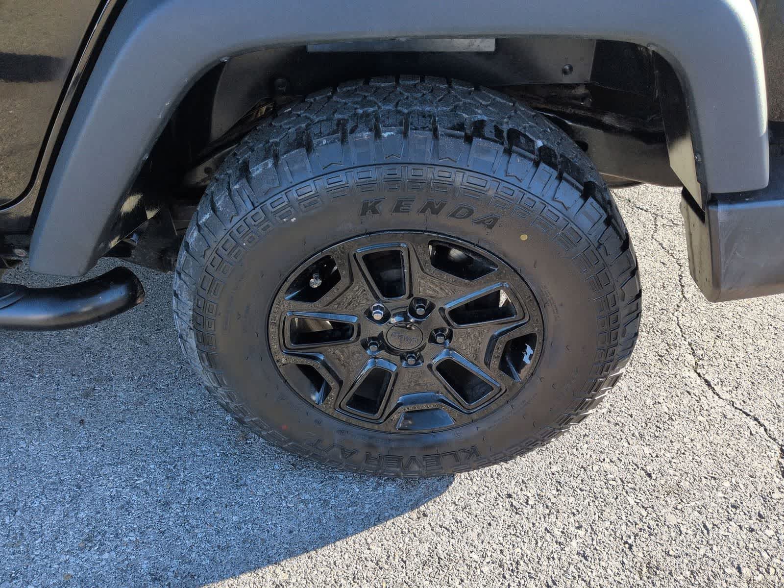 Thumbnail: 2015 Jeep Wrangler - 4