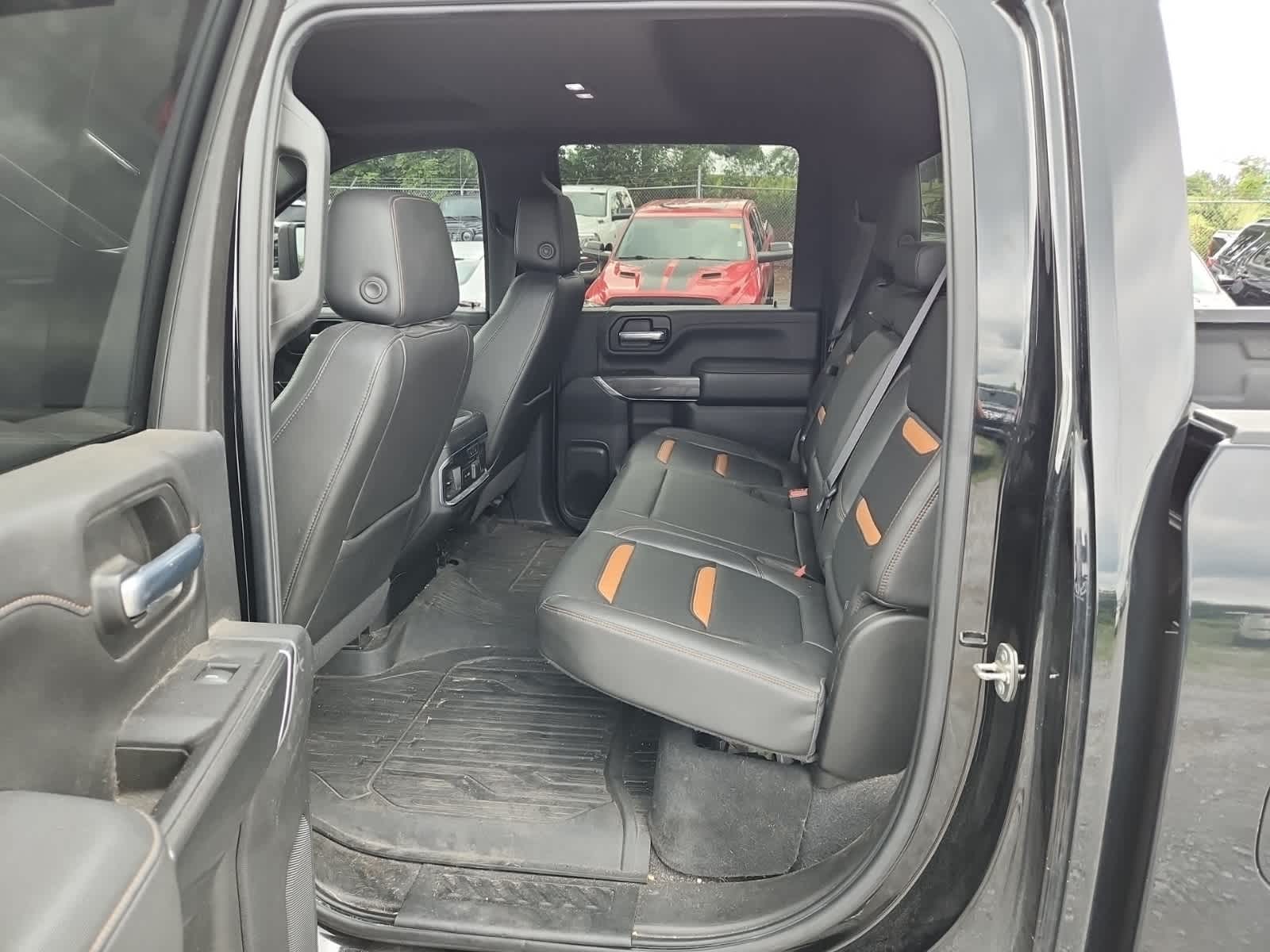 Thumbnail: 2020 GMC Sierra 2500 - 25