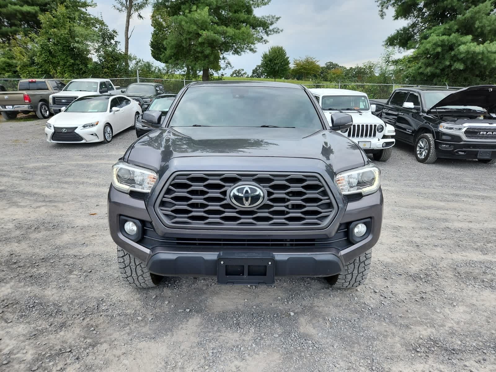 Thumbnail: 2021 Toyota Tacoma - 9
