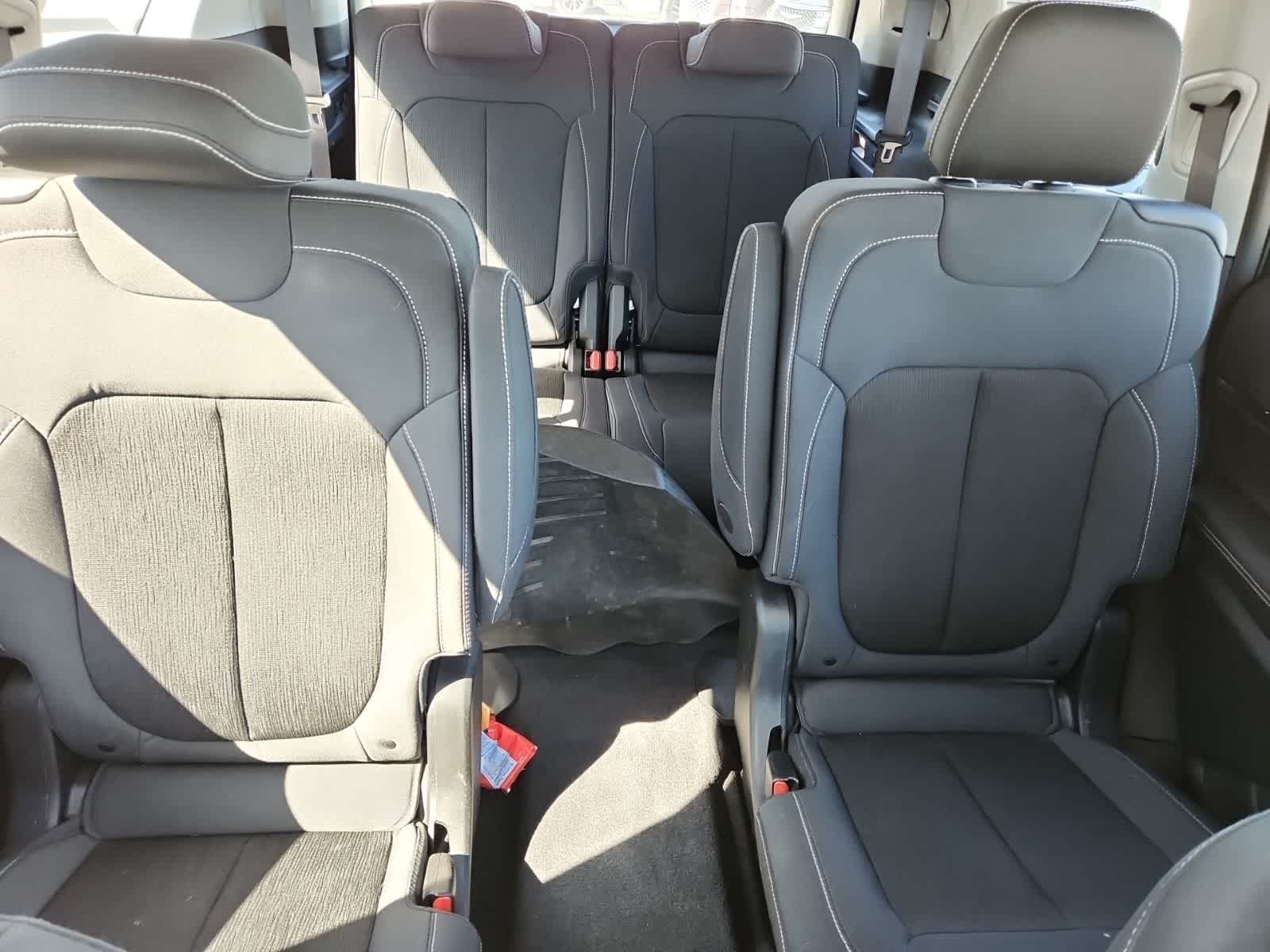 Thumbnail: 2021 Jeep Grand Cherokee L - 20