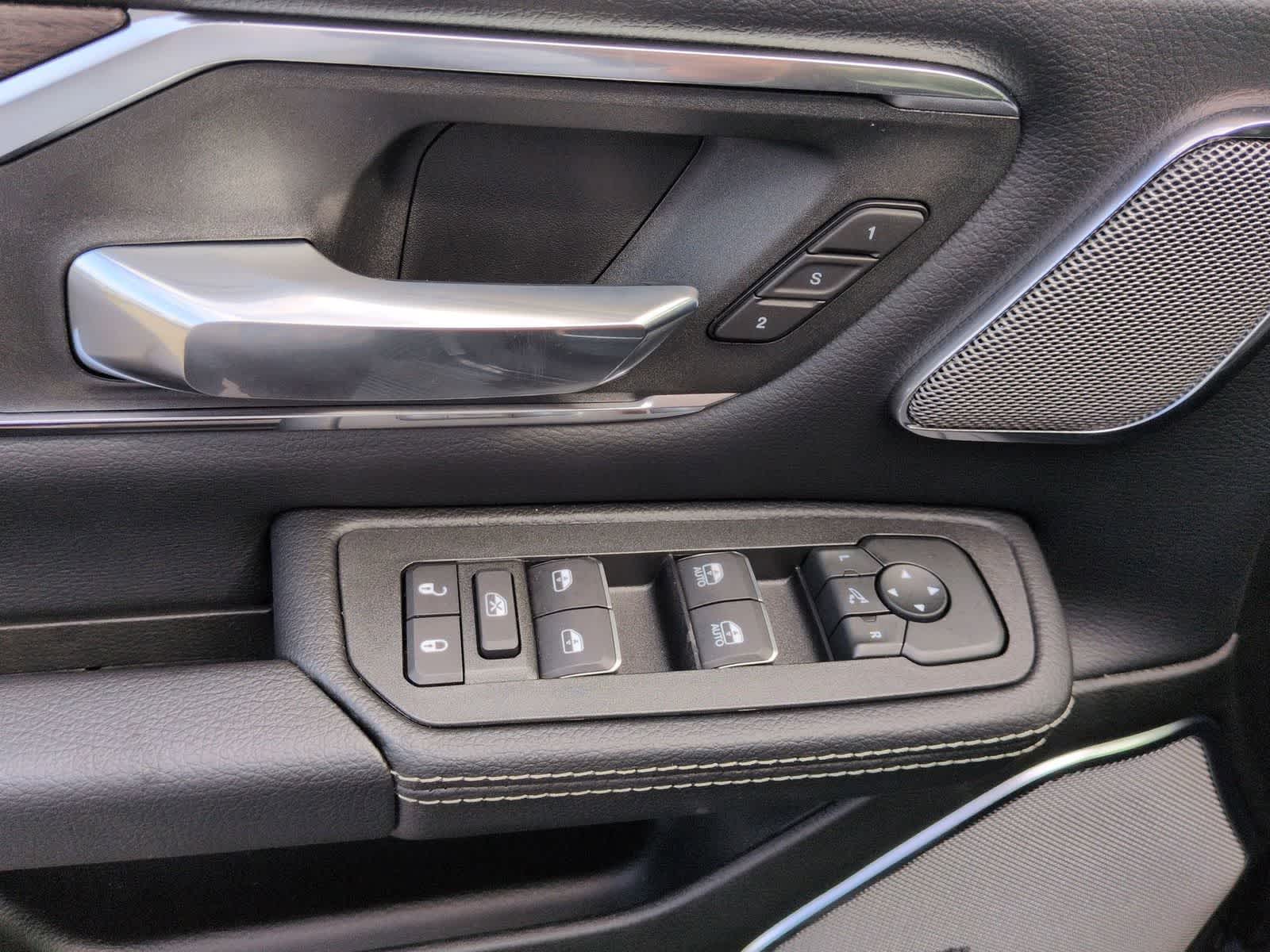 Thumbnail: 2026 RAM 1500 - 16