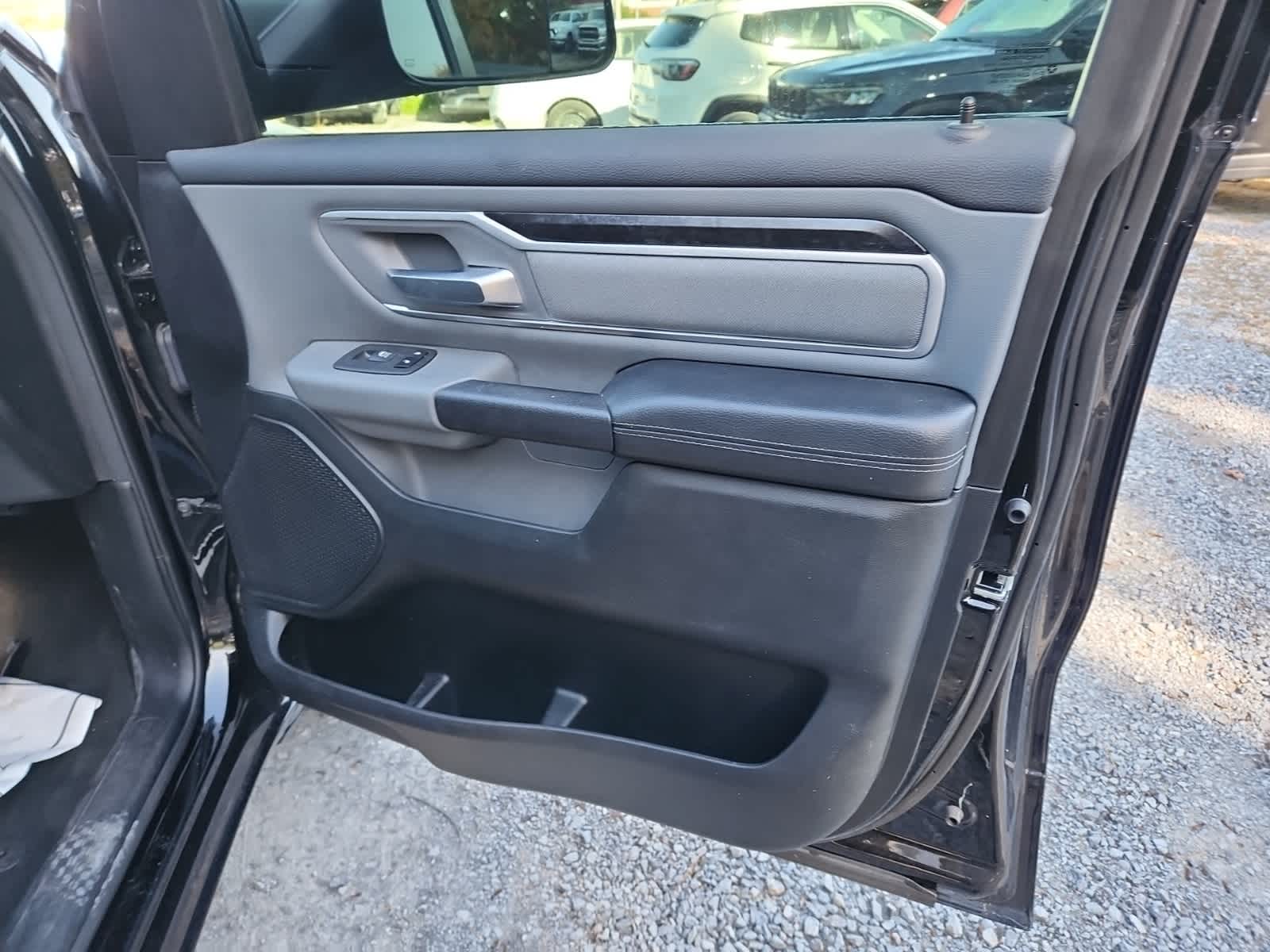 Thumbnail: 2020 RAM 1500 - 23