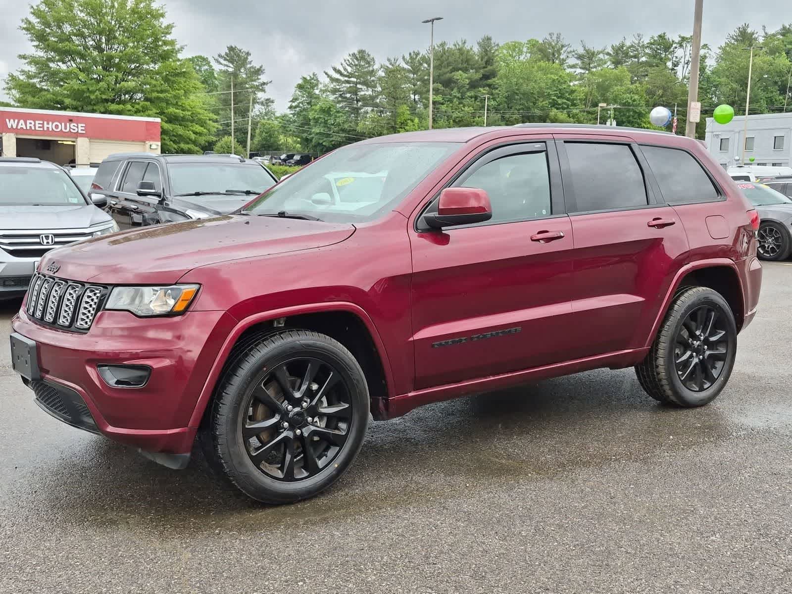 Thumbnail: 2019 Jeep Grand Cherokee - 4