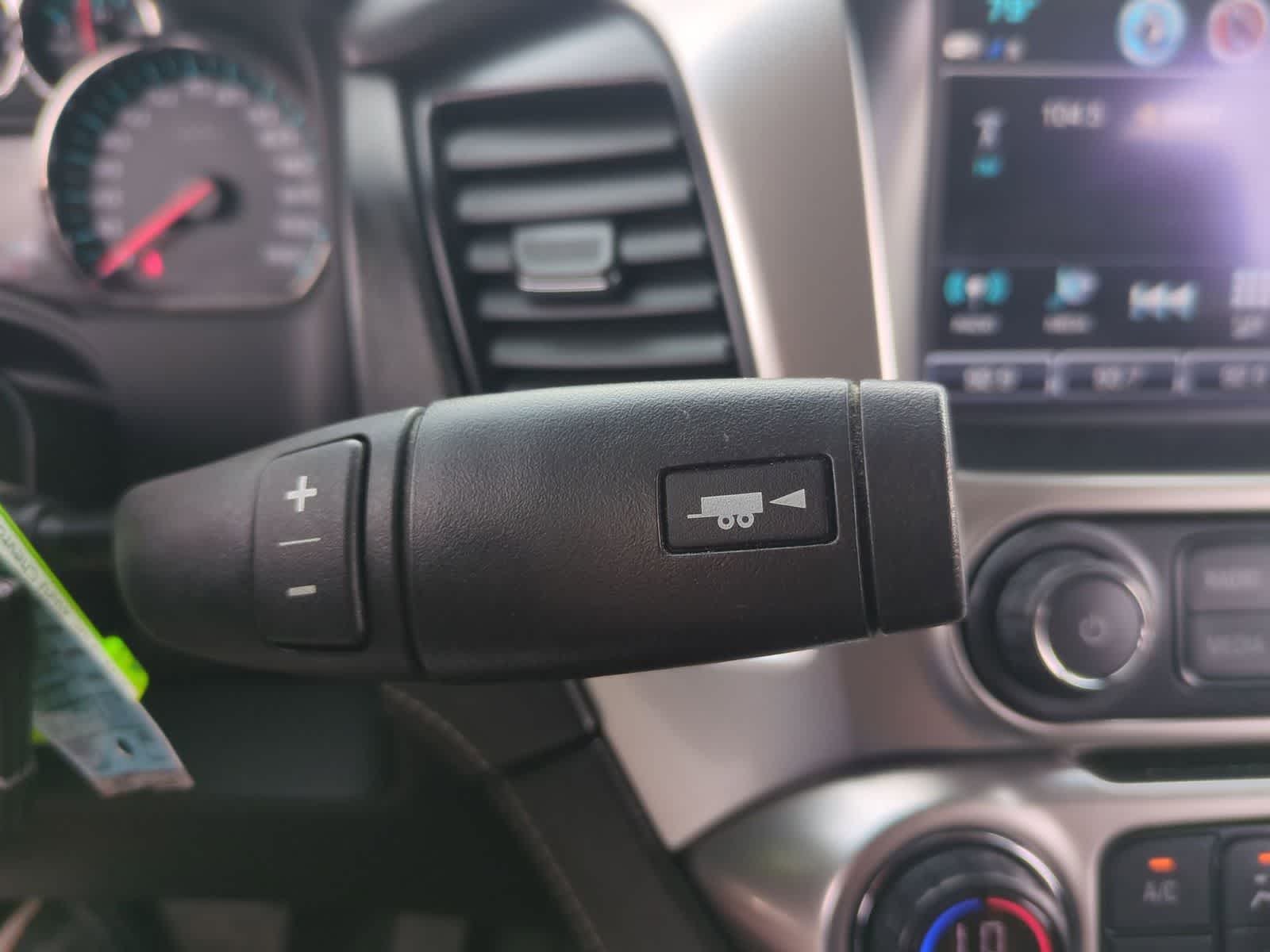 Thumbnail: 2020 Chevrolet Suburban - 31