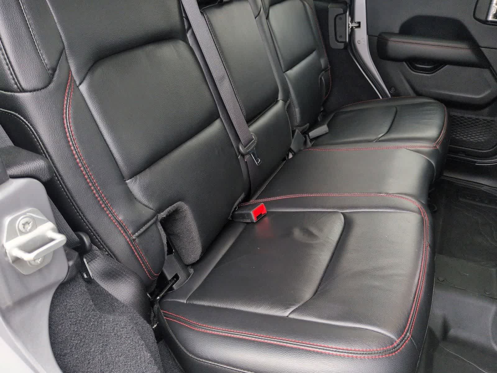 Thumbnail: 2019 Jeep Wrangler - 19