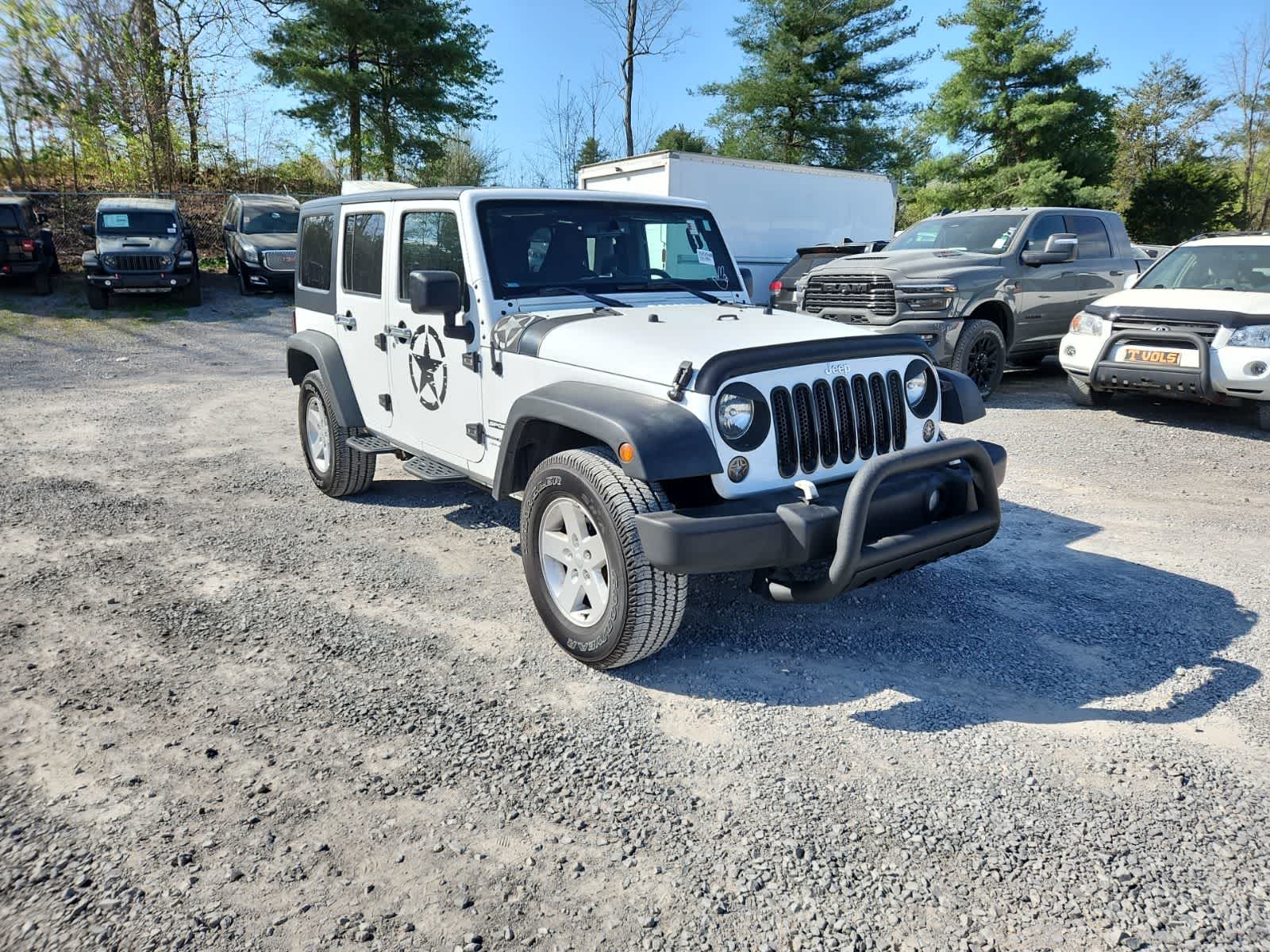 Thumbnail: 2018 Jeep Wrangler - 7