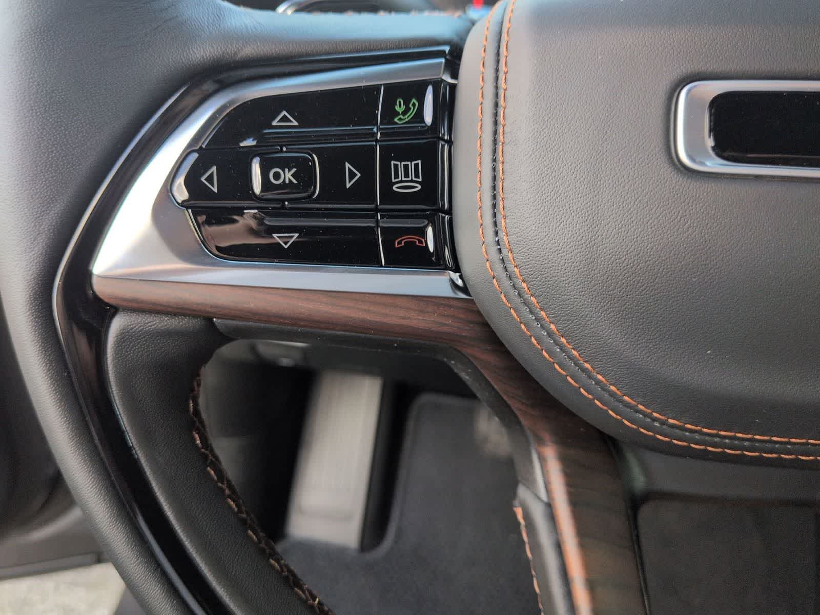 Thumbnail: 2025 Jeep Grand Cherokee - 22