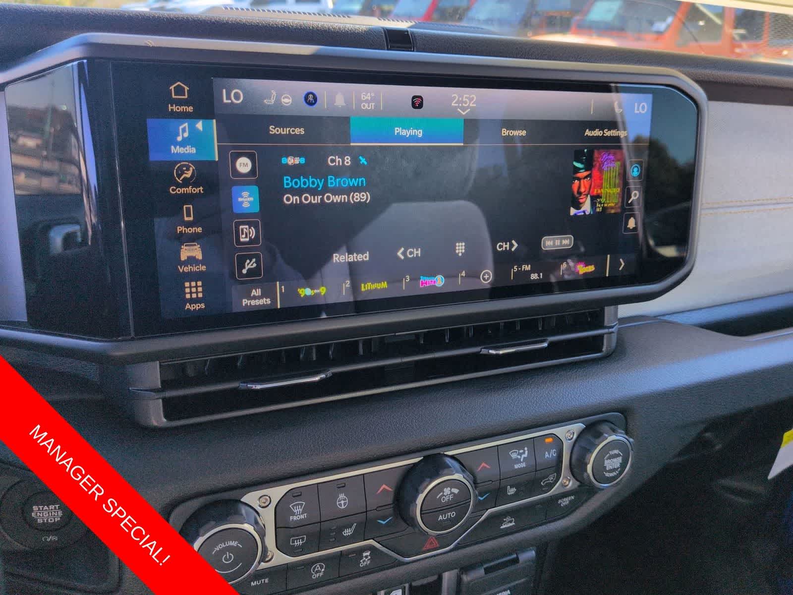 Thumbnail: 2026 Jeep Wrangler - 26