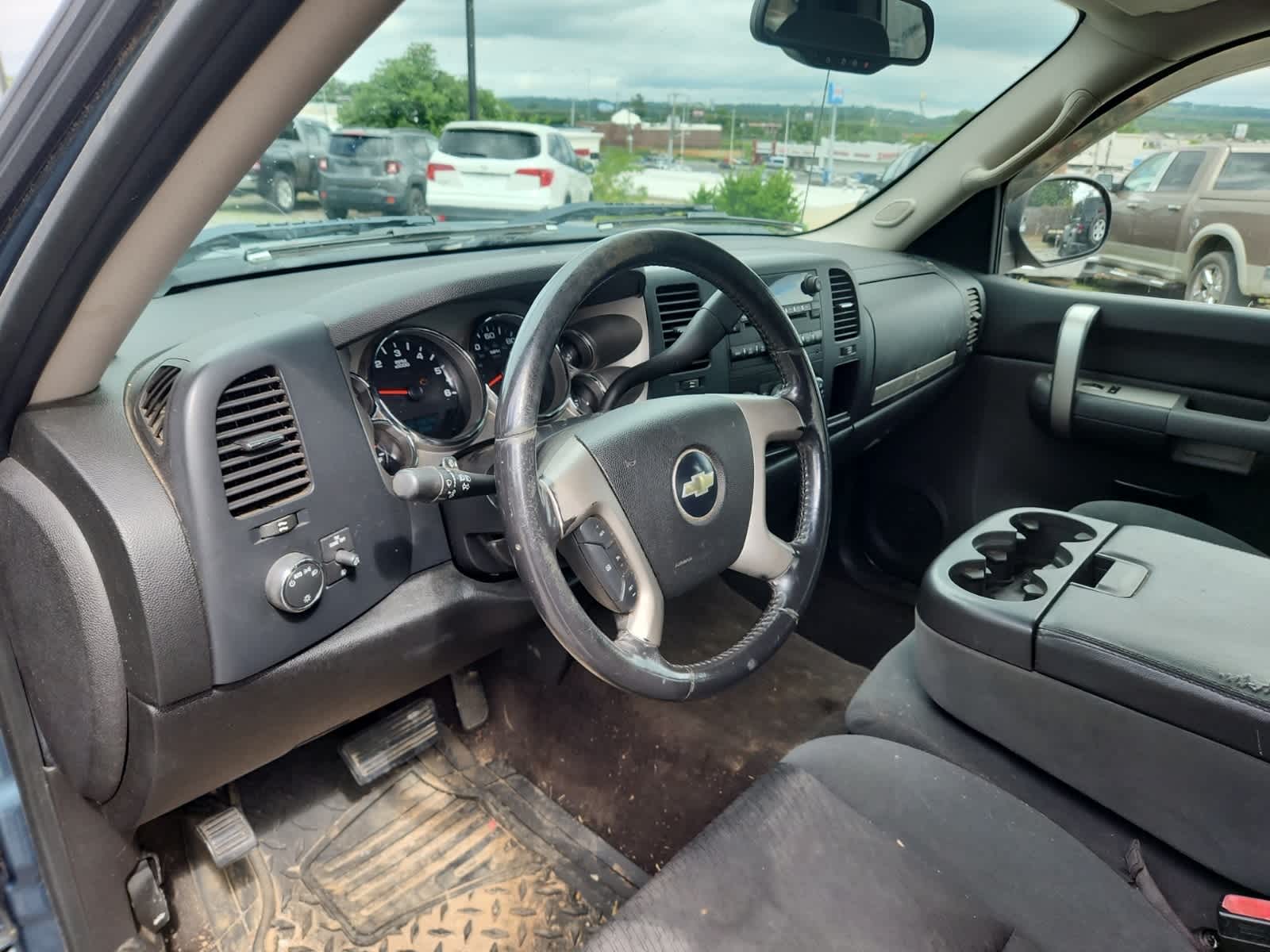 Thumbnail: 2009 Chevrolet Silverado 1500 - 13
