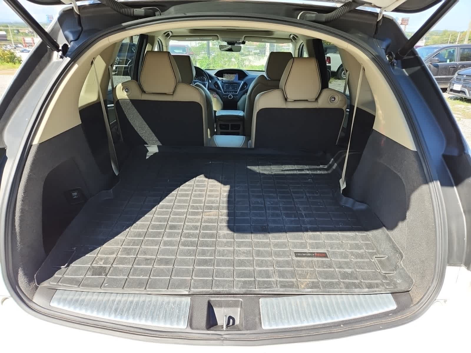 Thumbnail: 2017 Acura MDX - 25