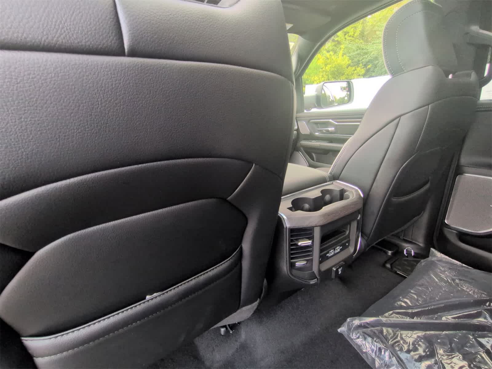 Thumbnail: 2026 RAM 1500 - 17