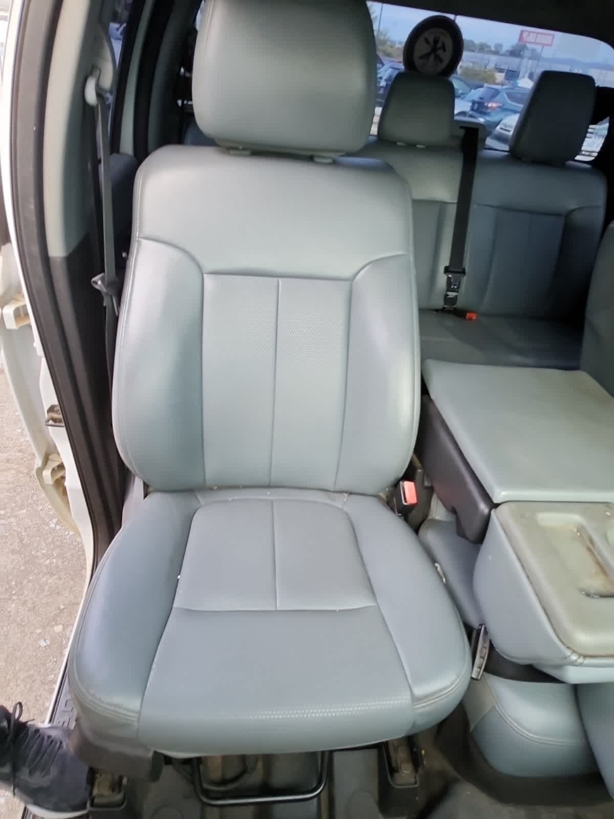 Thumbnail: 2015 Ford Econoline - 18
