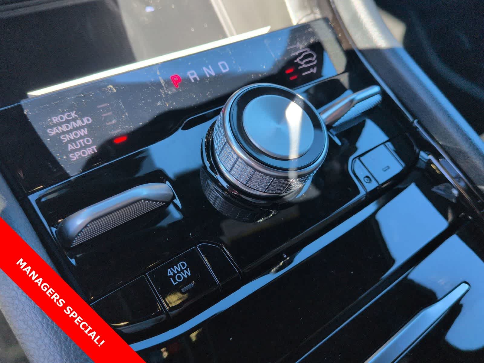 Thumbnail: 2025 Jeep Grand Cherokee - 31