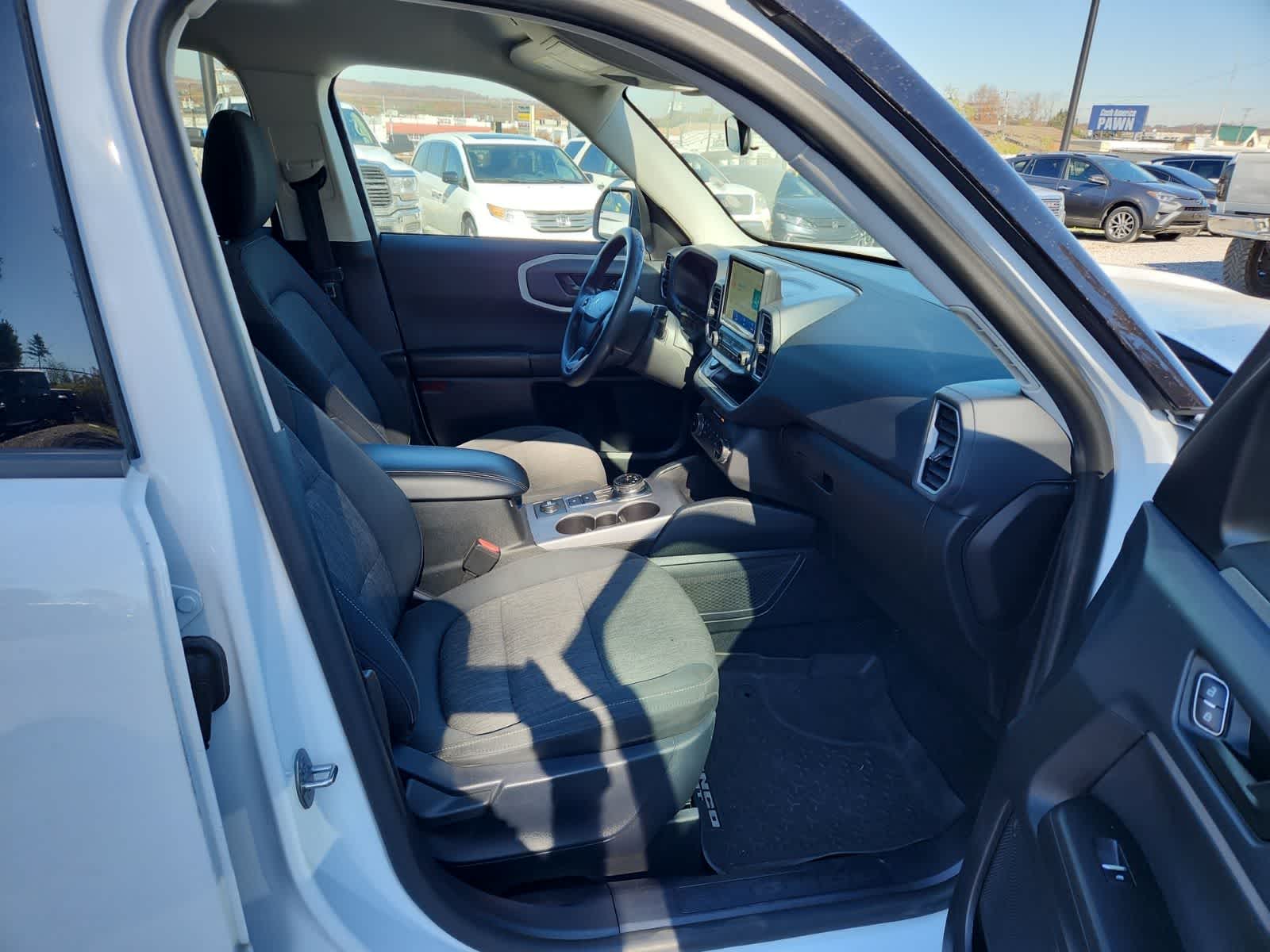 Thumbnail: 2021 Ford Bronco Sport - 21